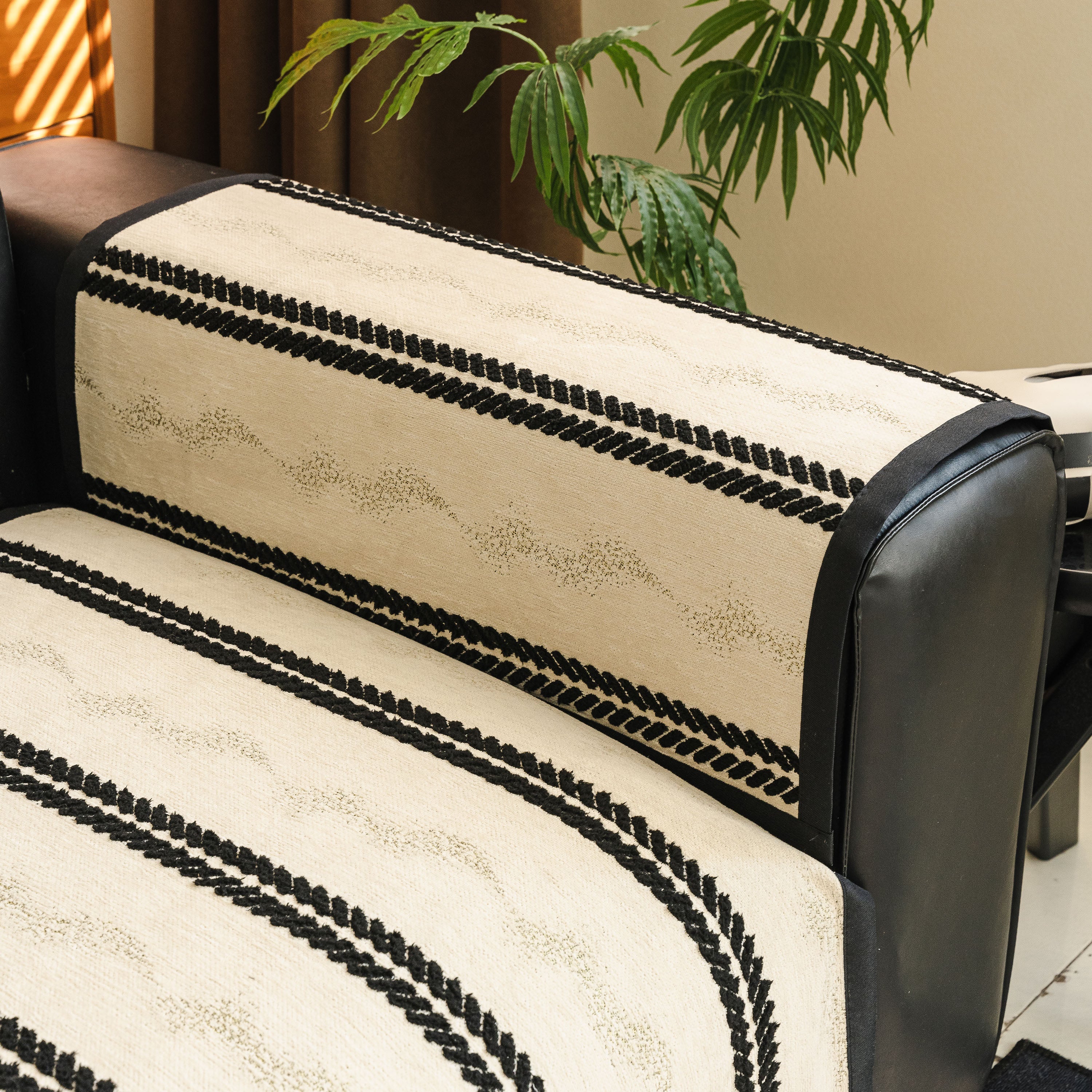 Non-slip Sofa Cover With Thick Chenille Texture Woven Stripe Couch Protector Throw