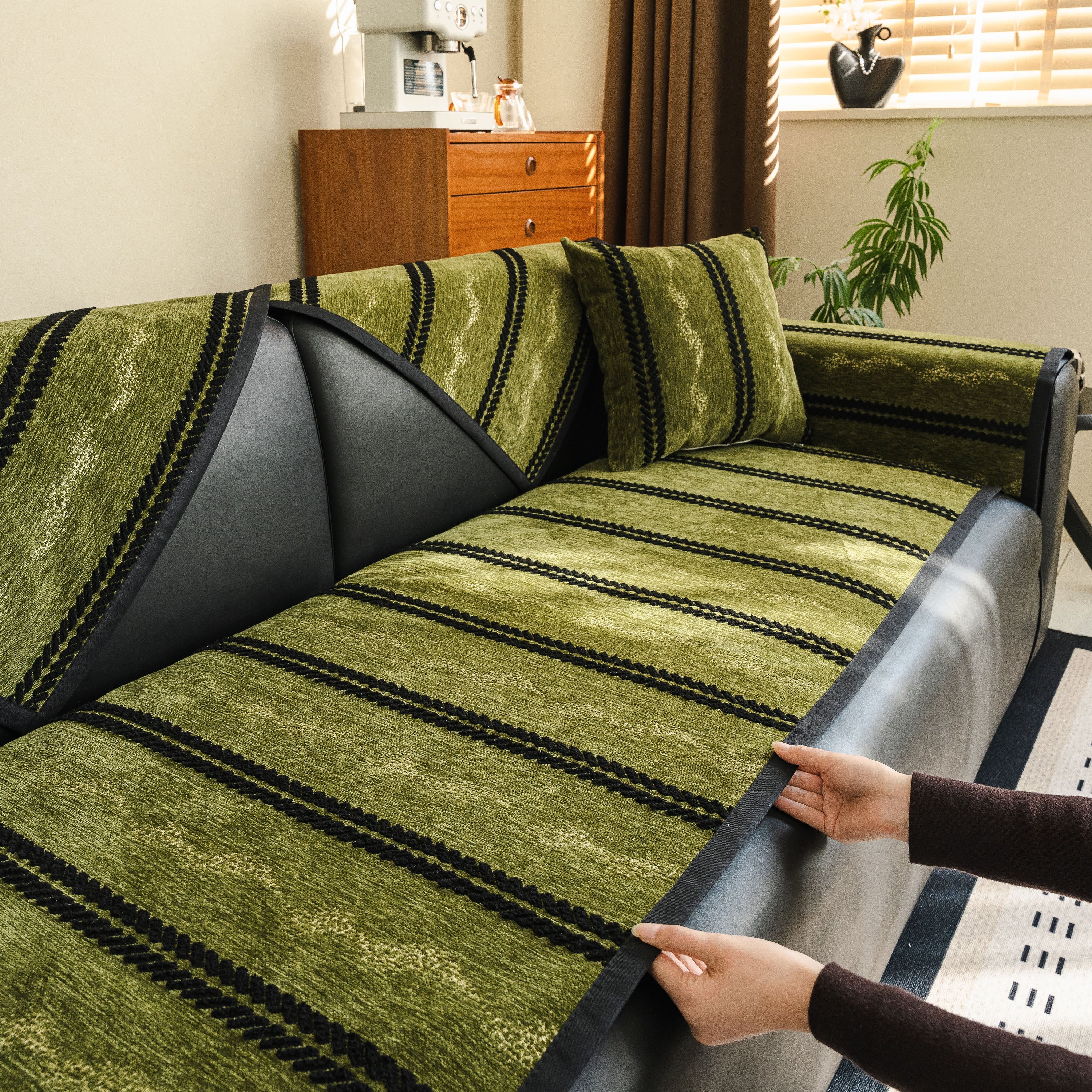 Non-slip Sofa Cover With Thick Chenille Texture Woven Stripe Couch Protector Throw