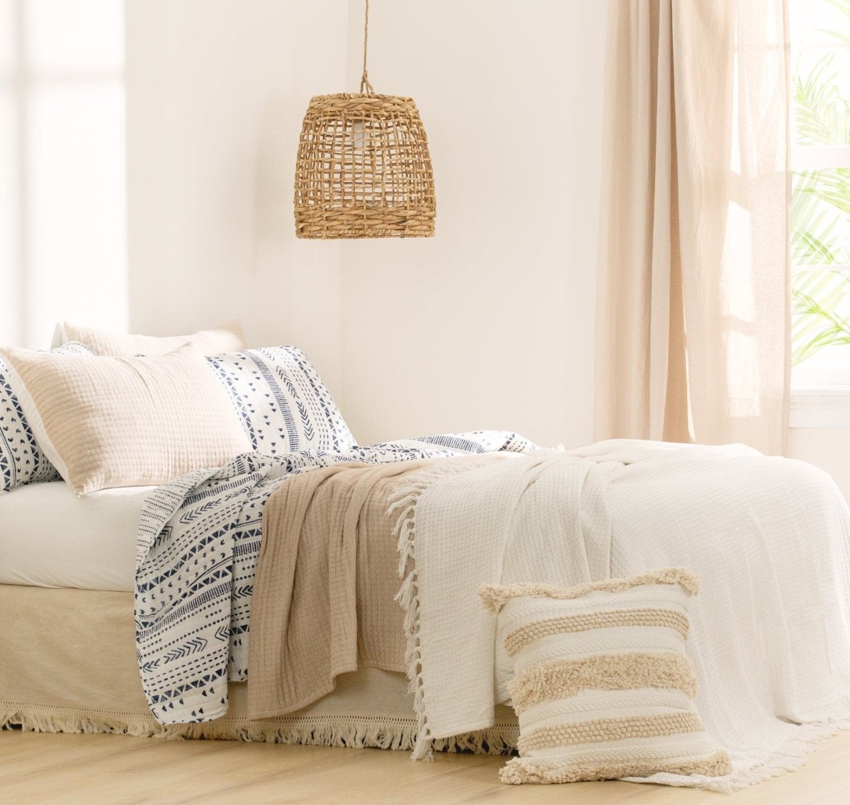 Solid Kantha Pick Stitch Yarn Dyed Cotton Woven Quilt/coverlet Set