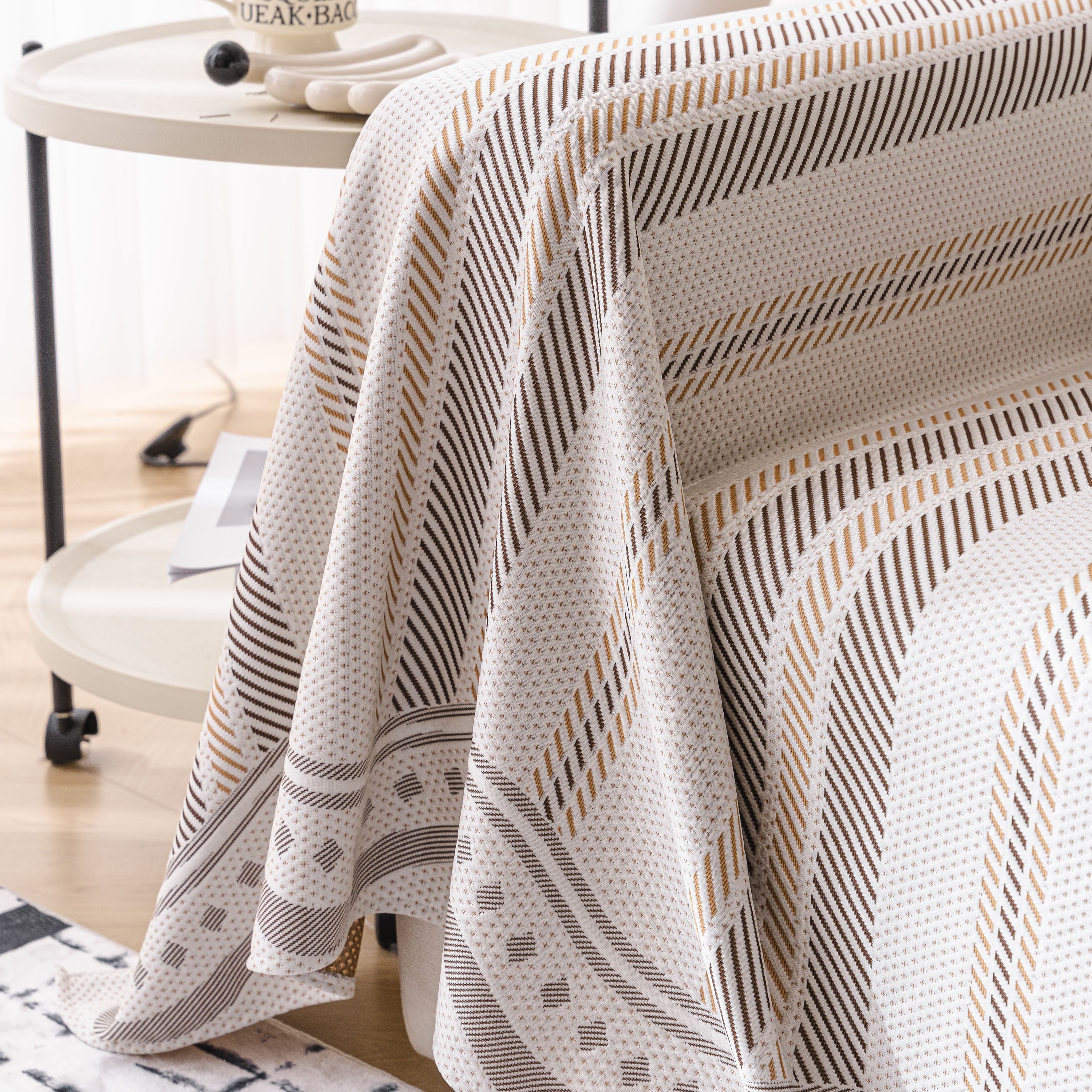 Modern Geometric Cooling Sofa Blanket, Soft & Breathable Striped Couch Throw Cover