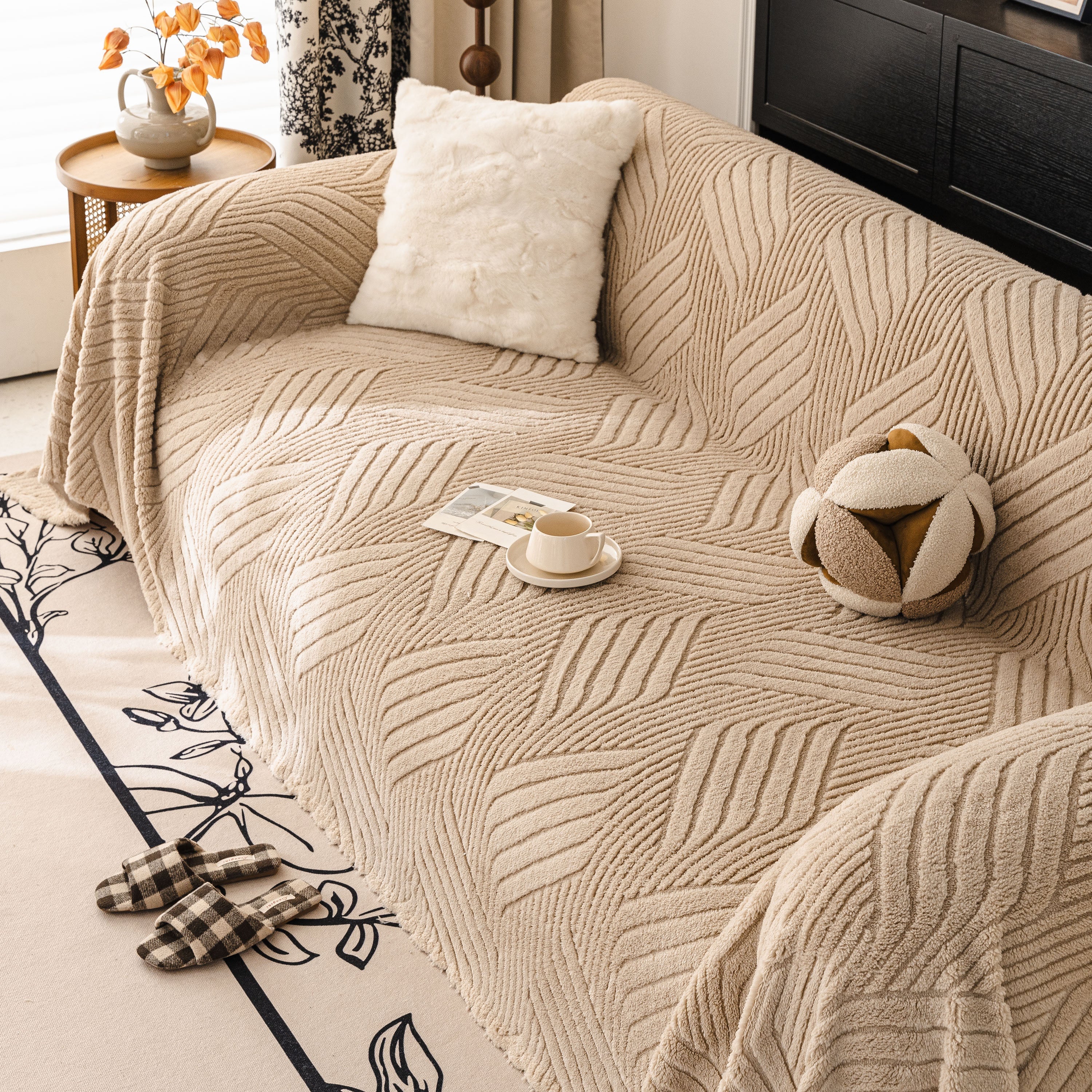 Plush Fleece Washable Sofa Throw Blanket, Soft & Cozy Furniture Protector For Couch