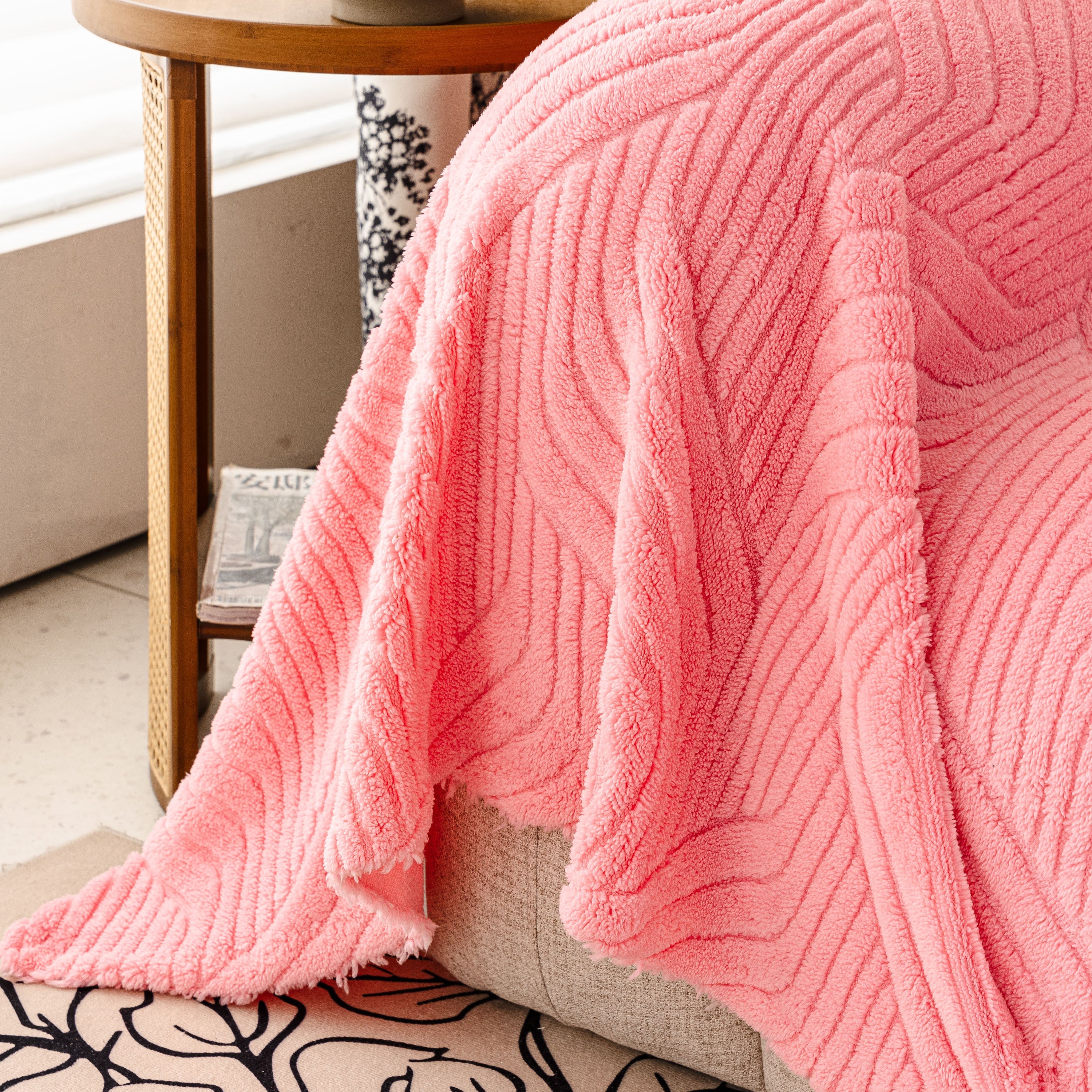 Plush Fleece Washable Sofa Throw Blanket, Soft & Cozy Furniture Protector For Couch