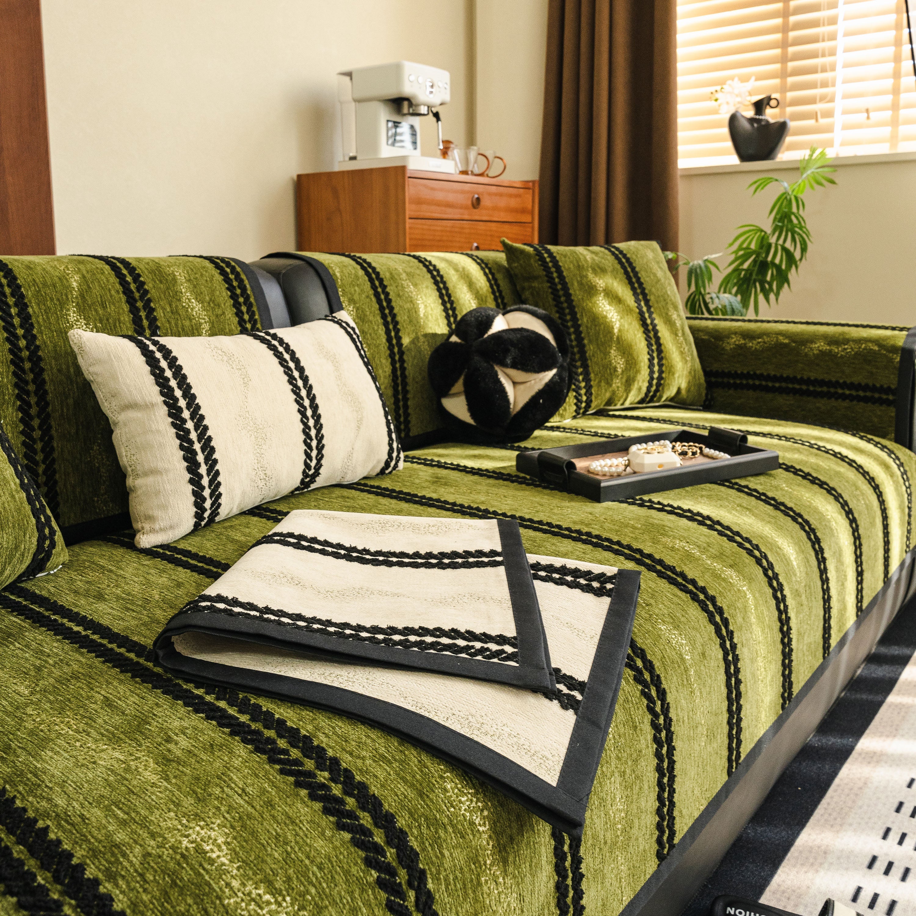 Non-slip Sofa Cover With Thick Chenille Texture Woven Stripe Couch Protector Throw