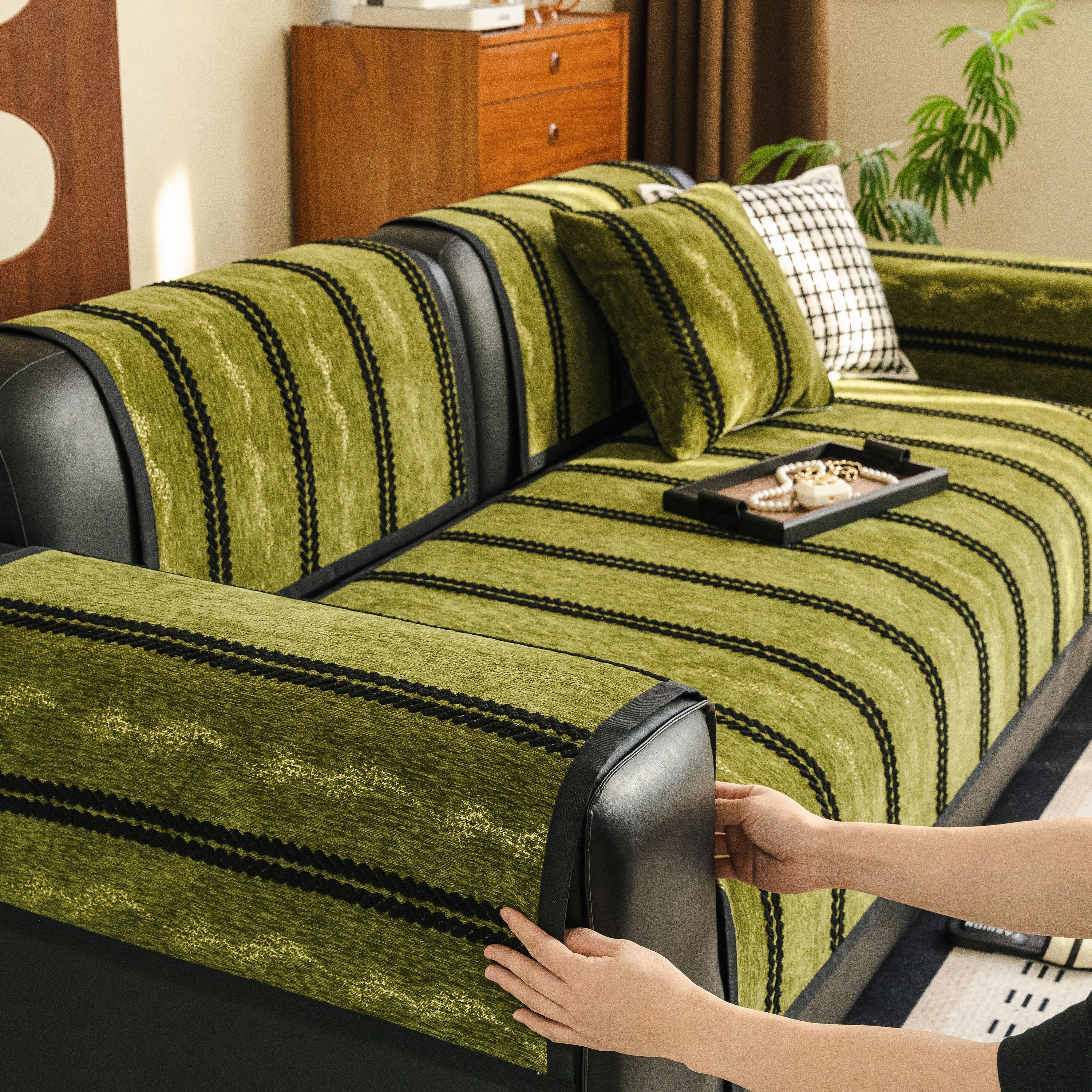 Non-slip Sofa Cover With Thick Chenille Texture Woven Stripe Couch Protector Throw