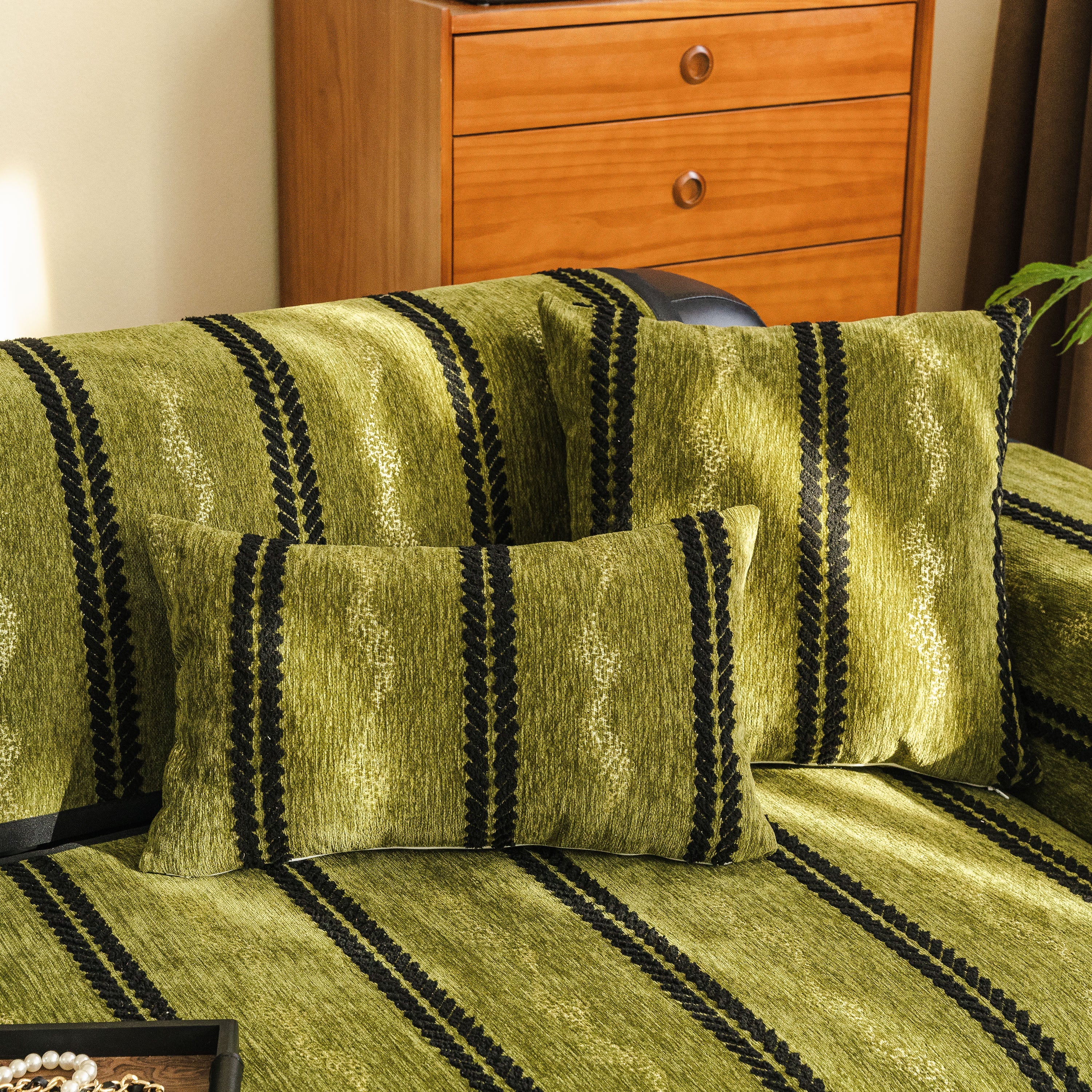 Non-slip Sofa Cover With Thick Chenille Texture Woven Stripe Couch Protector Throw