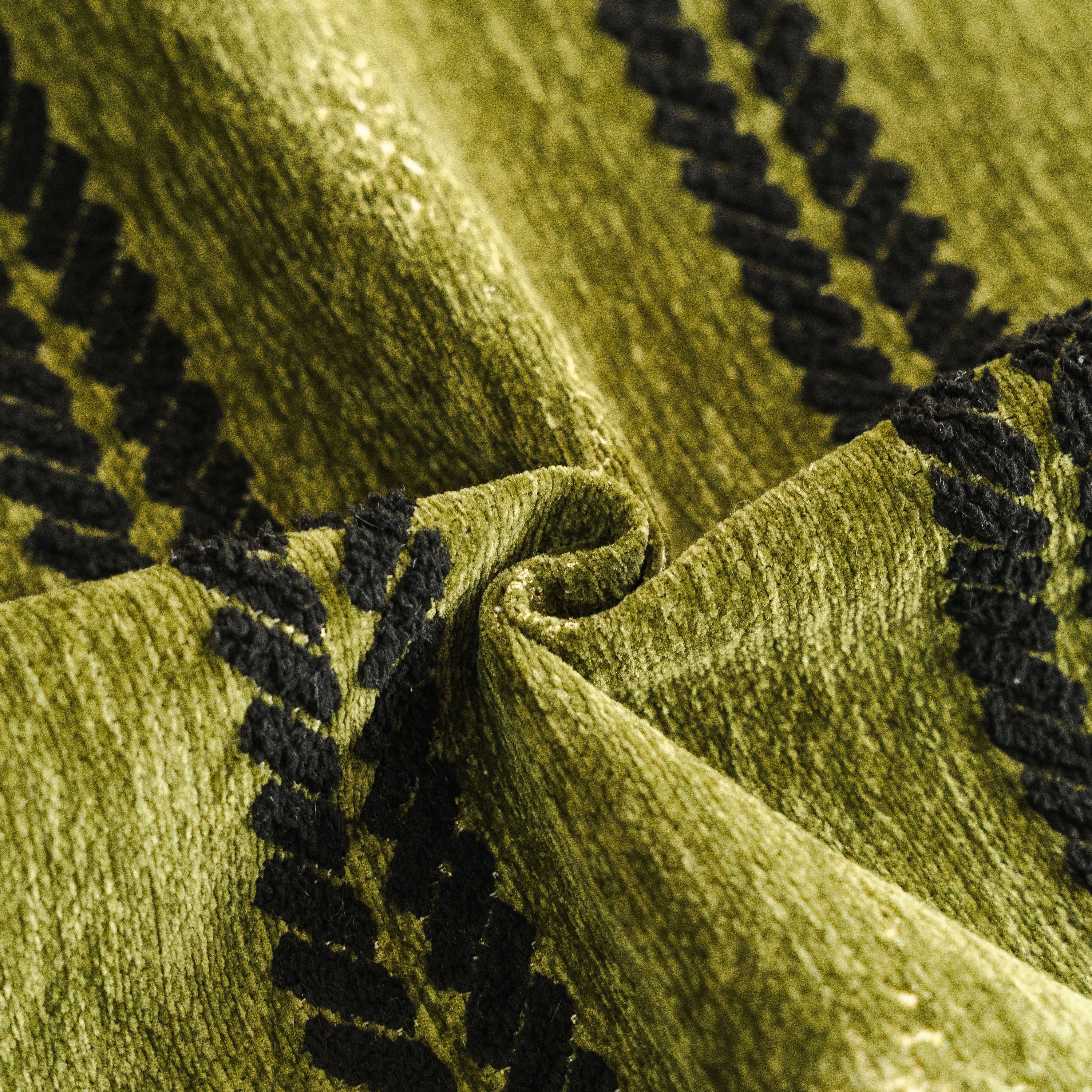 Non-slip Sofa Cover With Thick Chenille Texture Woven Stripe Couch Protector Throw