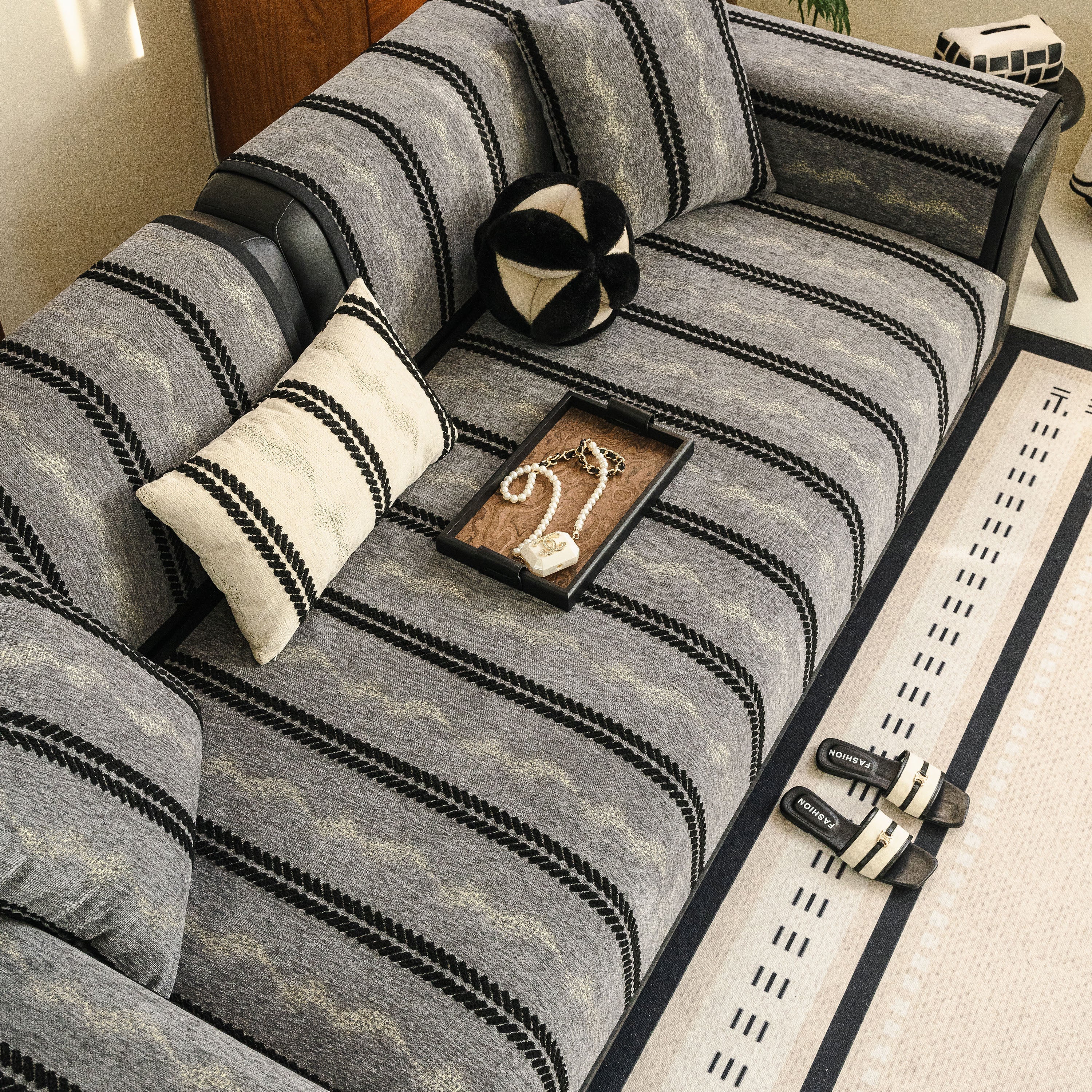 Non-slip Sofa Cover With Thick Chenille Texture Woven Stripe Couch Protector Throw