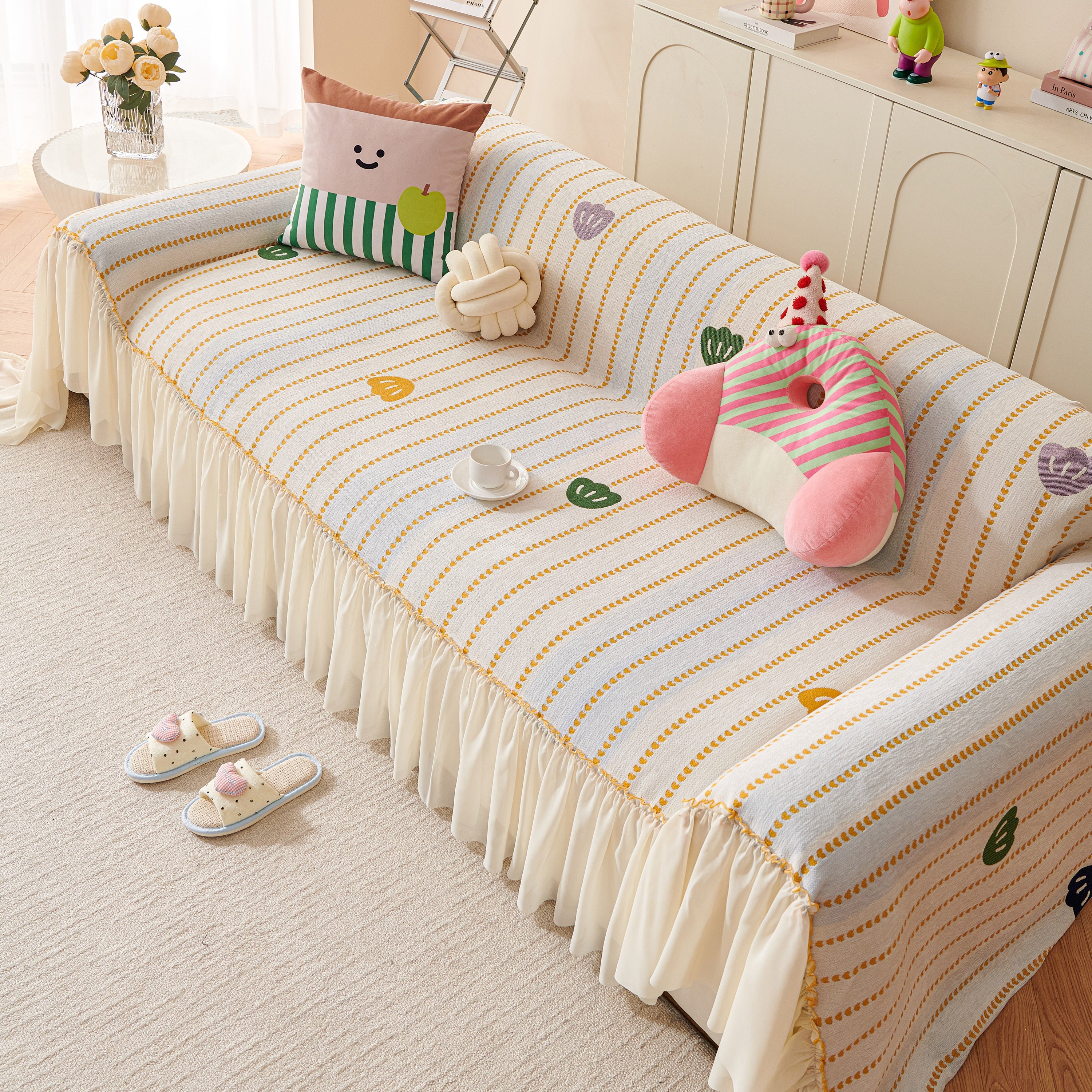 Cute Dotted Stripe Couch Protector, Non-slip Washable Sofa Cover With Ruffled Skirt