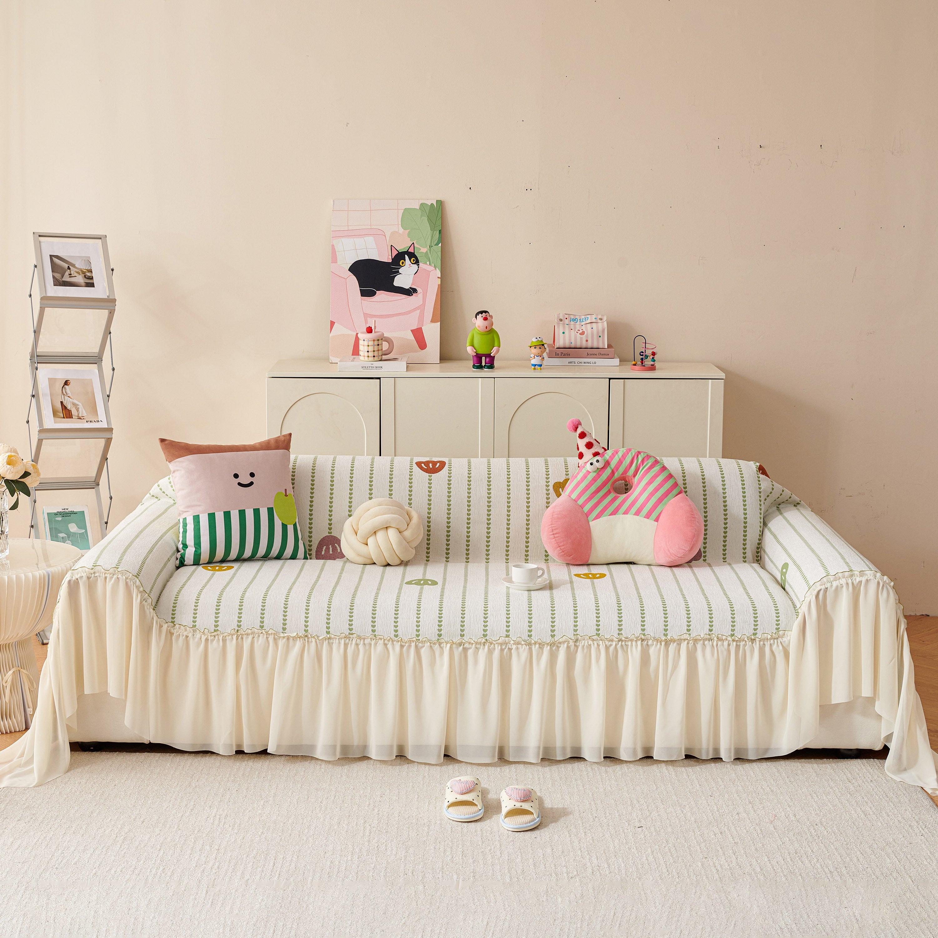 Cute Dotted Stripe Couch Protector, Non-slip Washable Sofa Cover With Ruffled Skirt