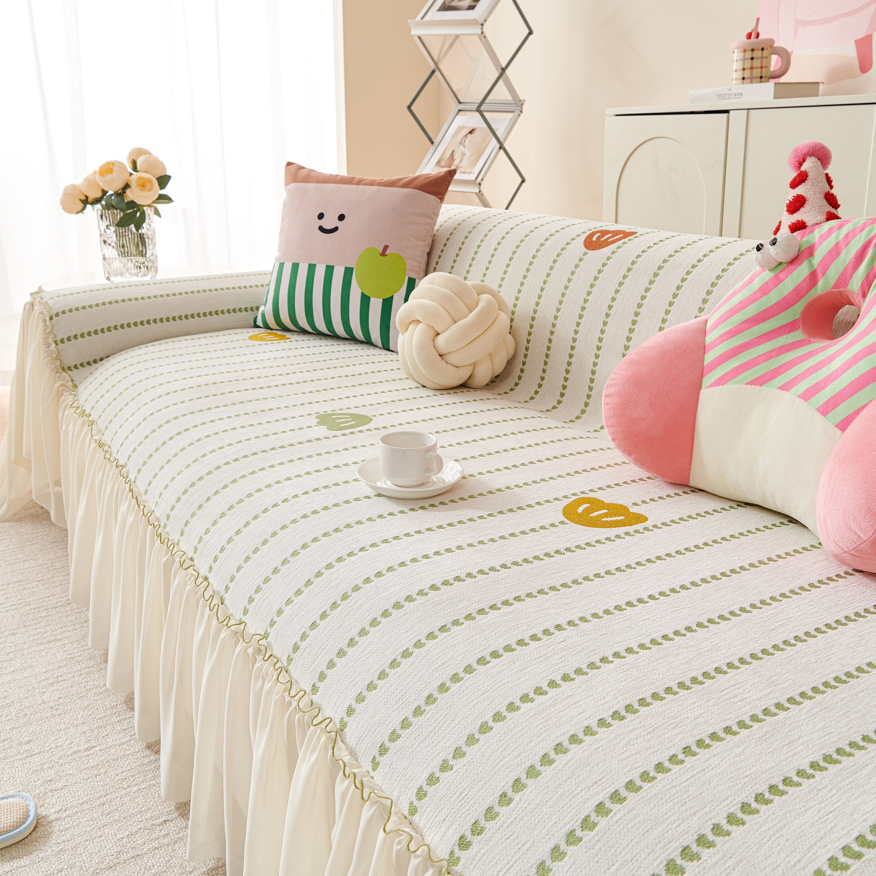 Cute Dotted Stripe Couch Protector, Non-slip Washable Sofa Cover With Ruffled Skirt