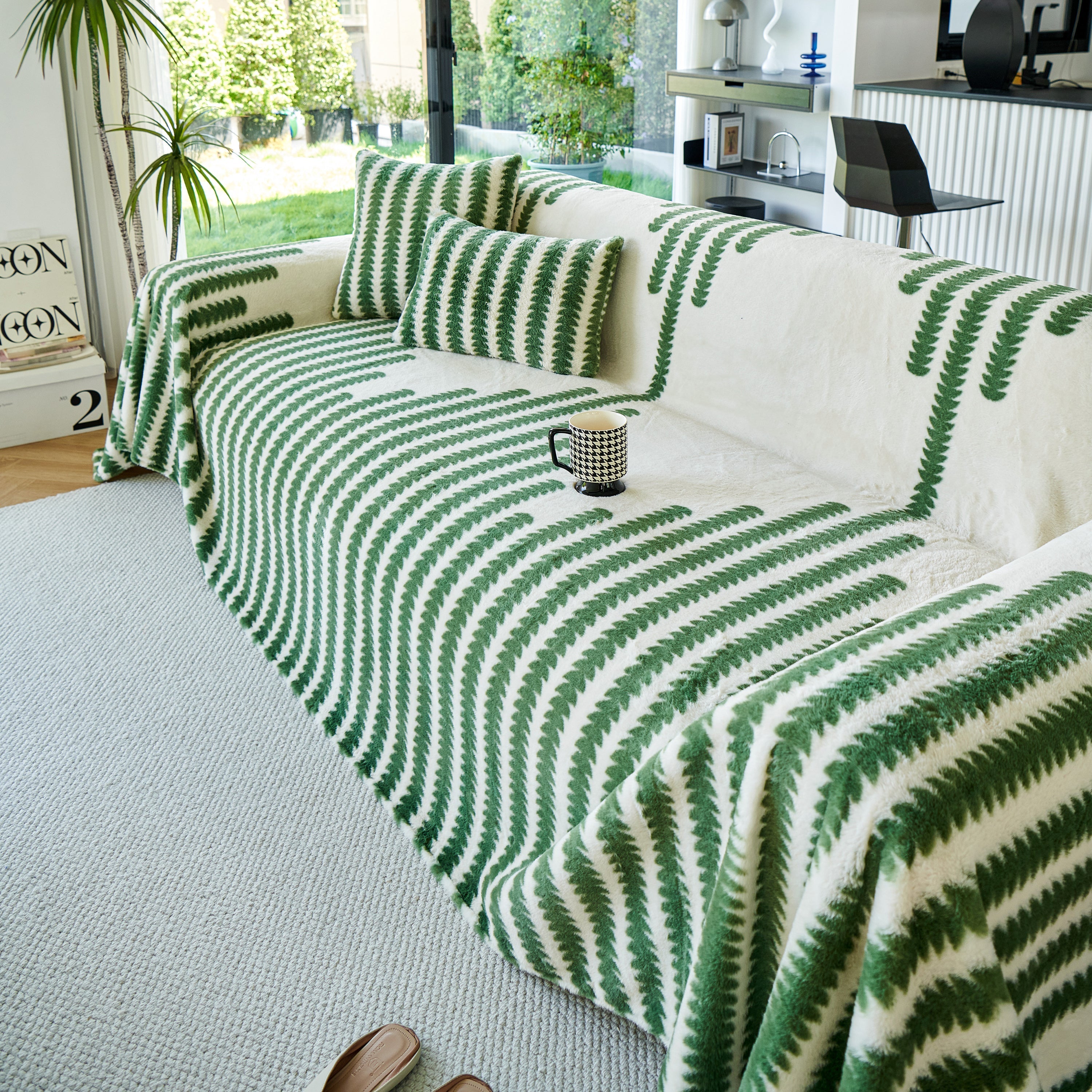 Warm Faux Fur Luxury Sofa Throw Blankets, Soft Cozy Thick Plush Shaggy Blankets For Couch Chair Bed