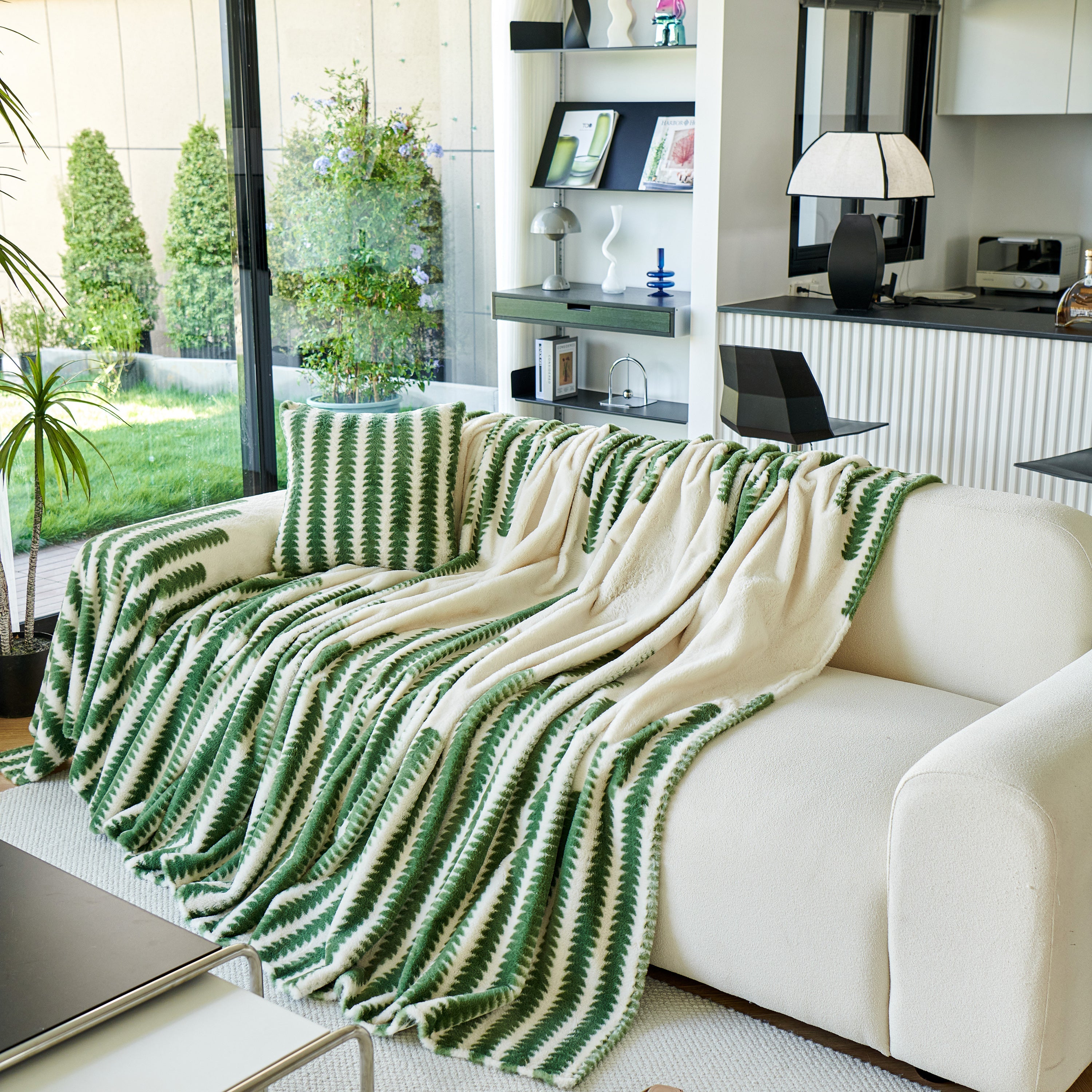 Warm Faux Fur Luxury Sofa Throw Blankets, Soft Cozy Thick Plush Shaggy Blankets For Couch Chair Bed