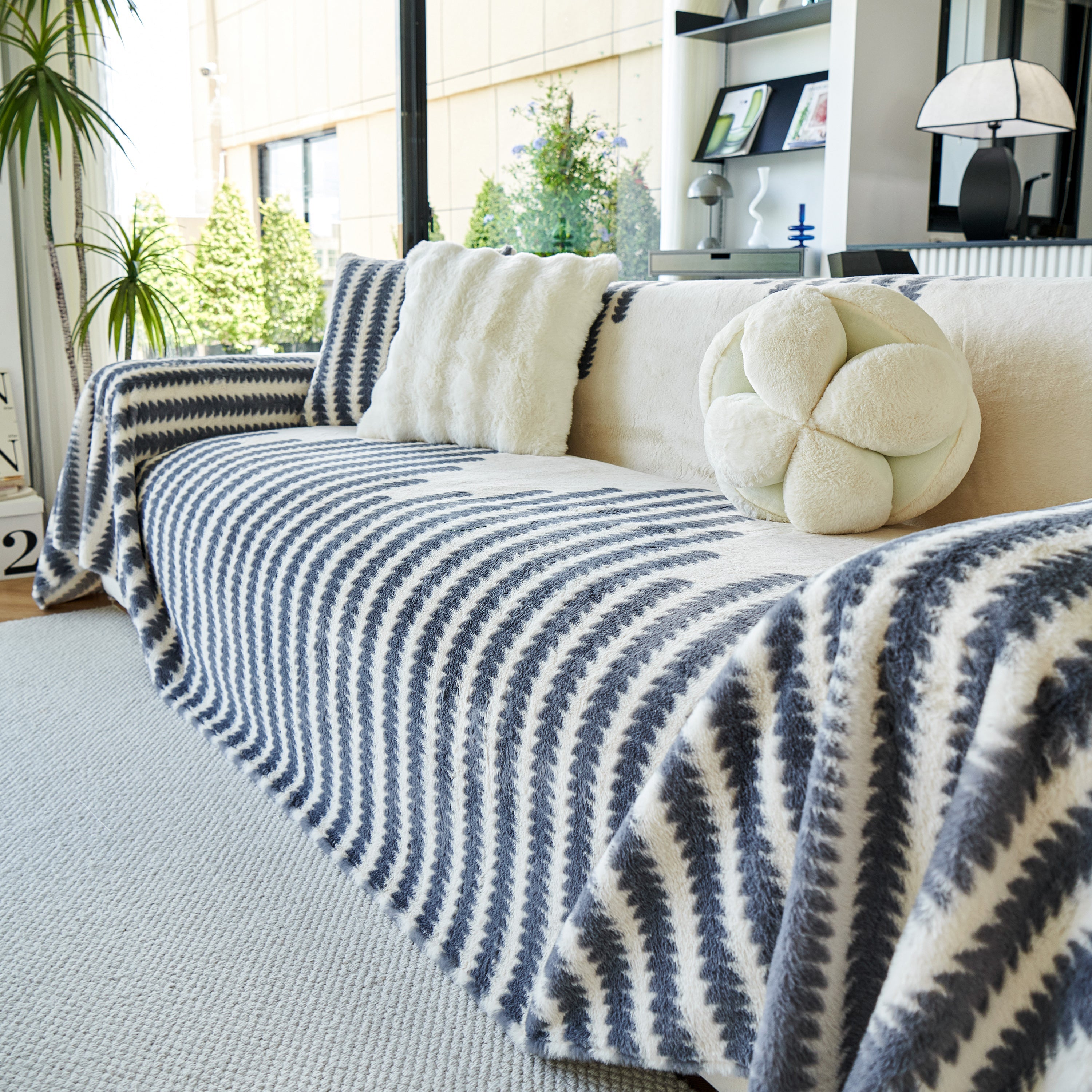 Warm Faux Fur Luxury Sofa Throw Blankets, Soft Cozy Thick Plush Shaggy Blankets For Couch Chair Bed