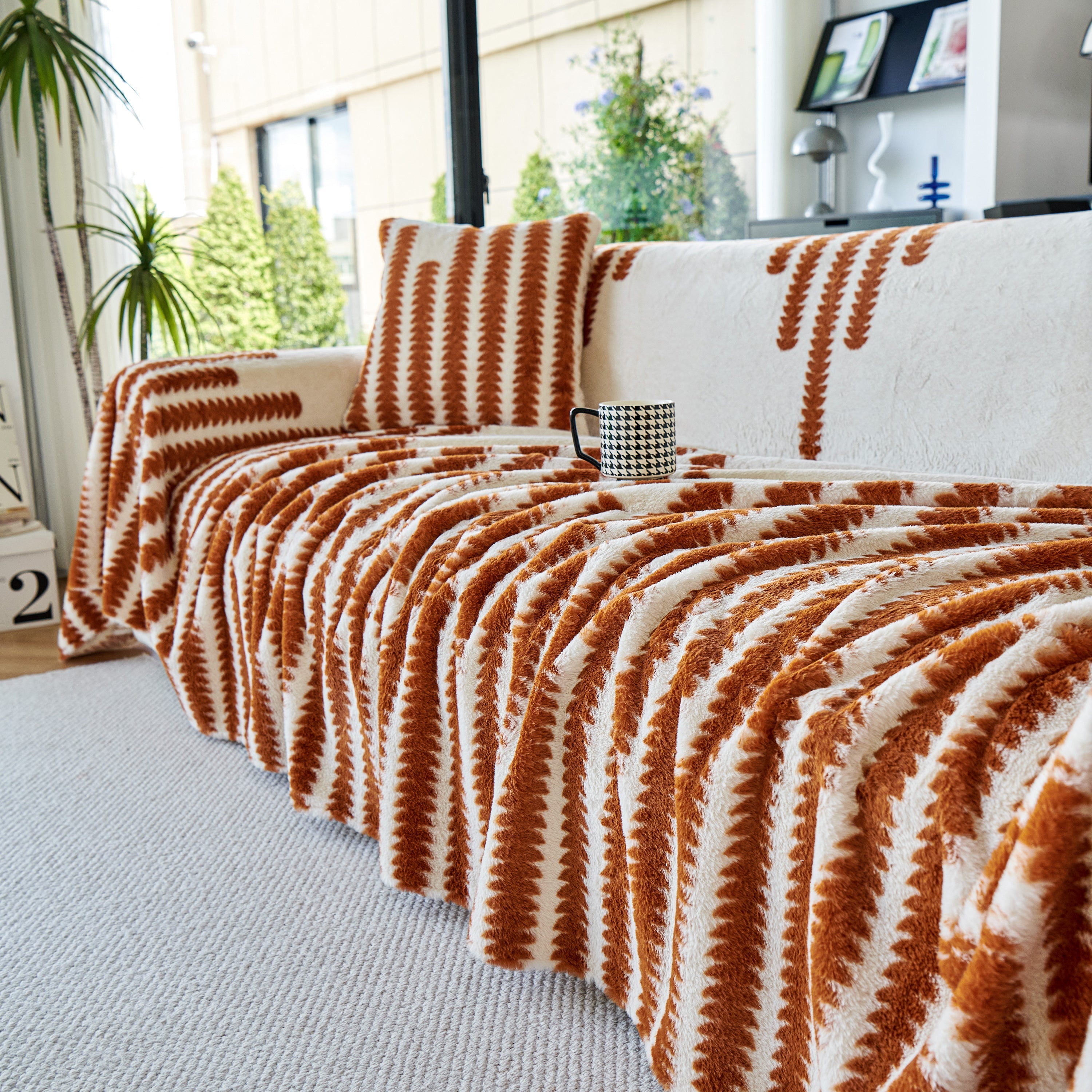 Warm Faux Fur Luxury Sofa Throw Blankets, Soft Cozy Thick Plush Shaggy Blankets For Couch Chair Bed