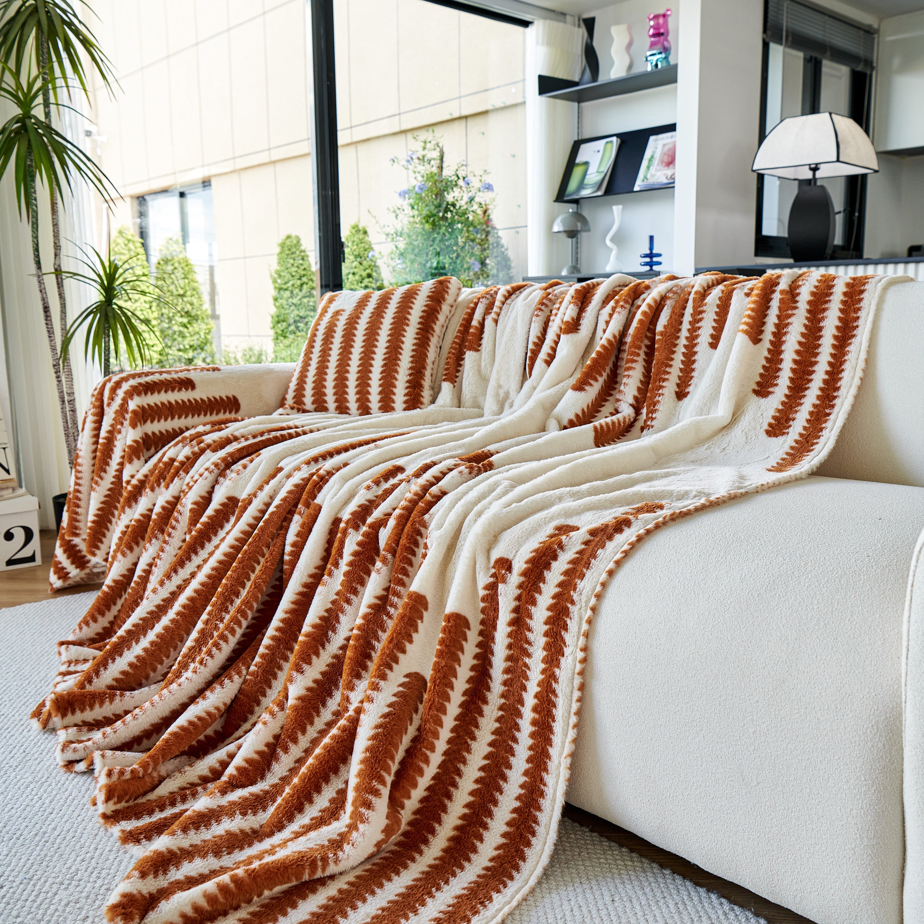 Warm Faux Fur Luxury Sofa Throw Blankets, Soft Cozy Thick Plush Shaggy Blankets For Couch Chair Bed