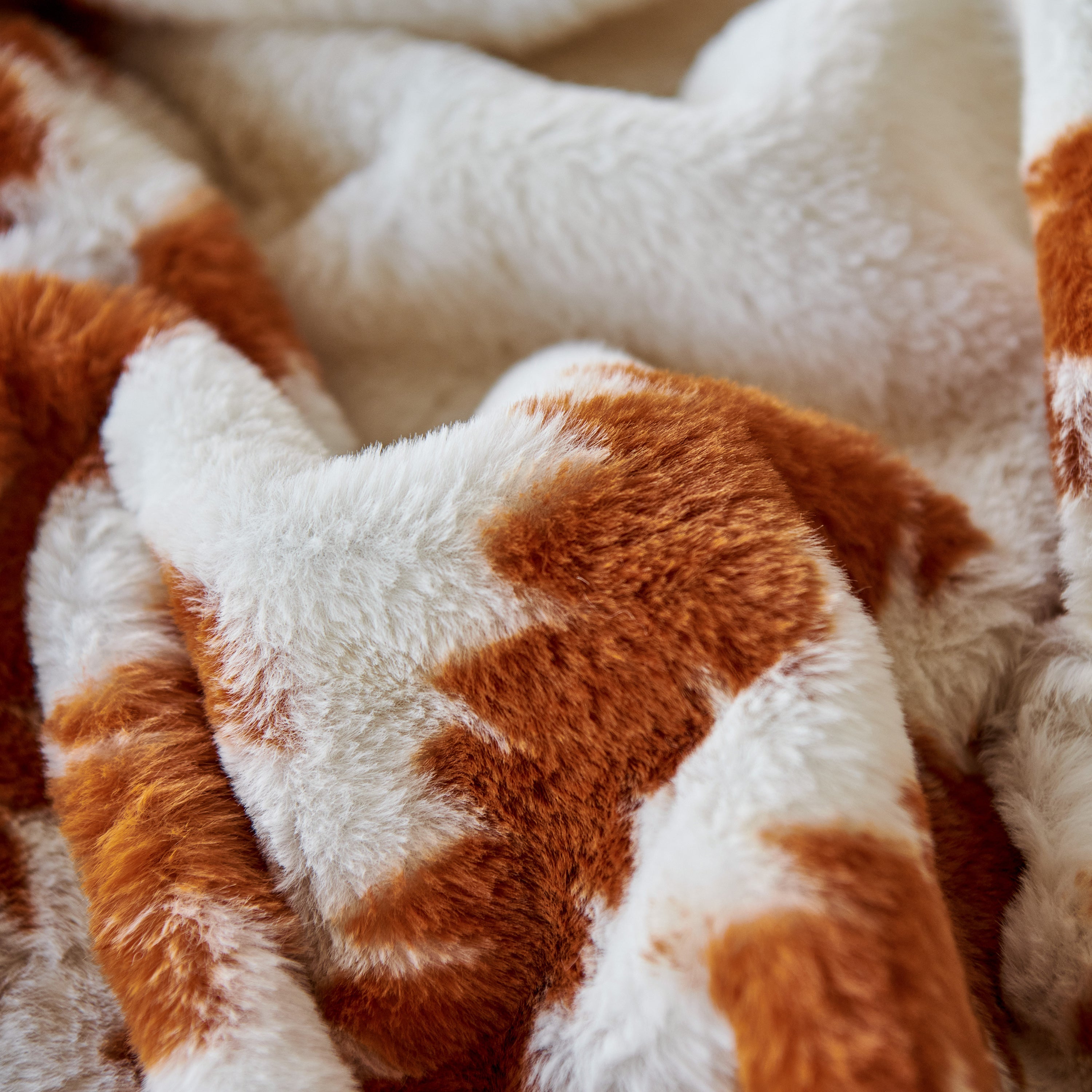 Warm Faux Fur Luxury Sofa Throw Blankets, Soft Cozy Thick Plush Shaggy Blankets For Couch Chair Bed