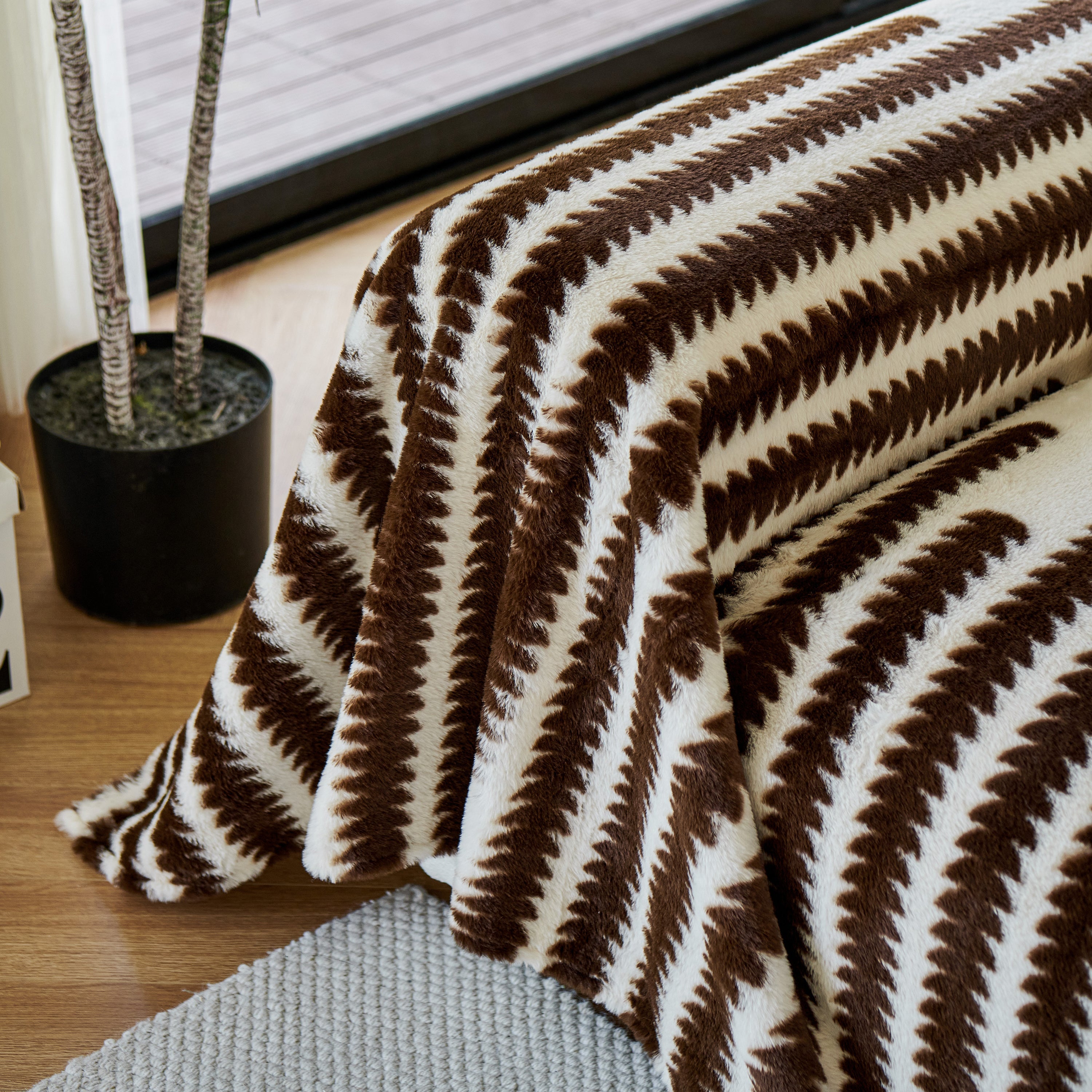Warm Faux Fur Luxury Sofa Throw Blankets, Soft Cozy Thick Plush Shaggy Blankets For Couch Chair Bed