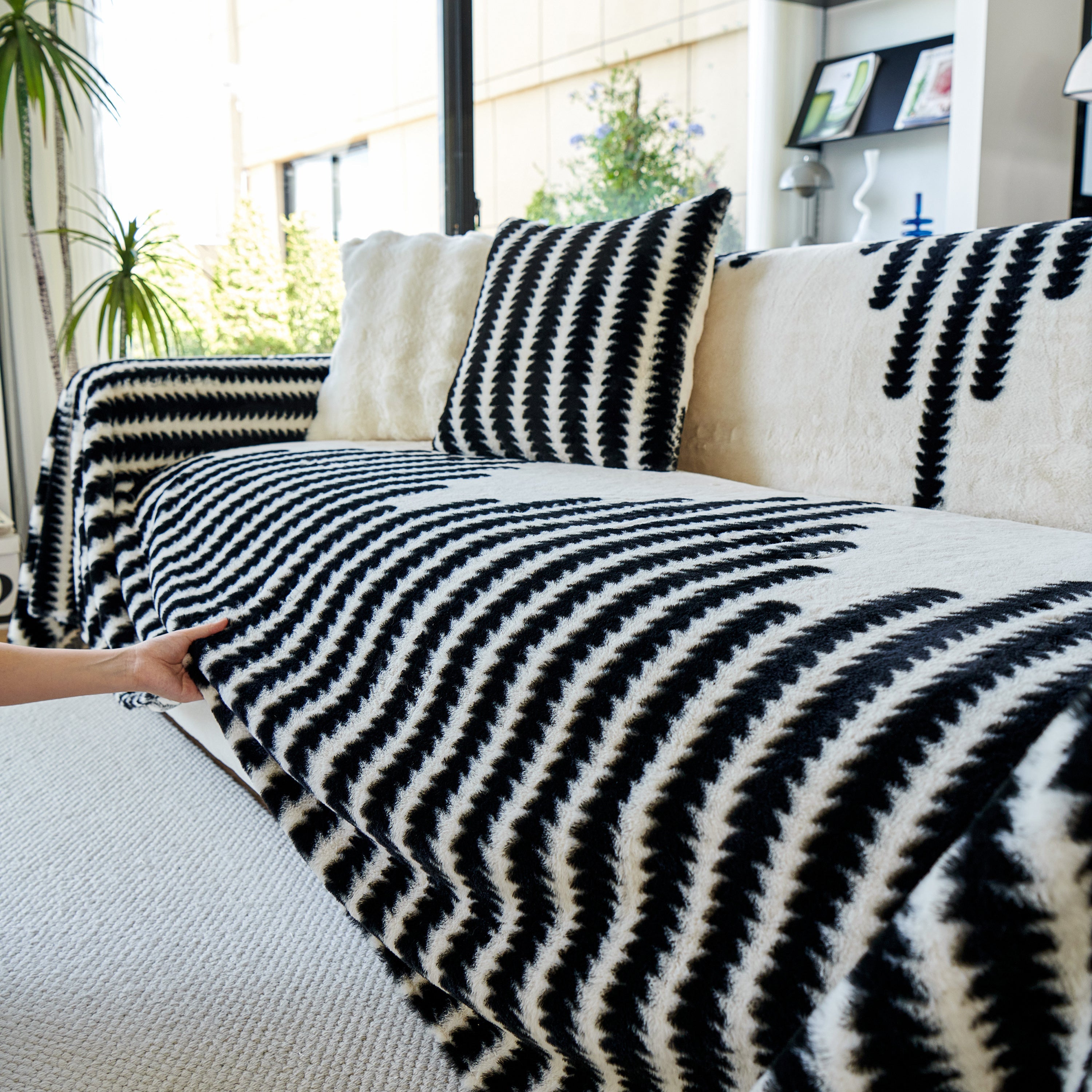Warm Faux Fur Luxury Sofa Throw Blankets, Soft Cozy Thick Plush Shaggy Blankets For Couch Chair Bed