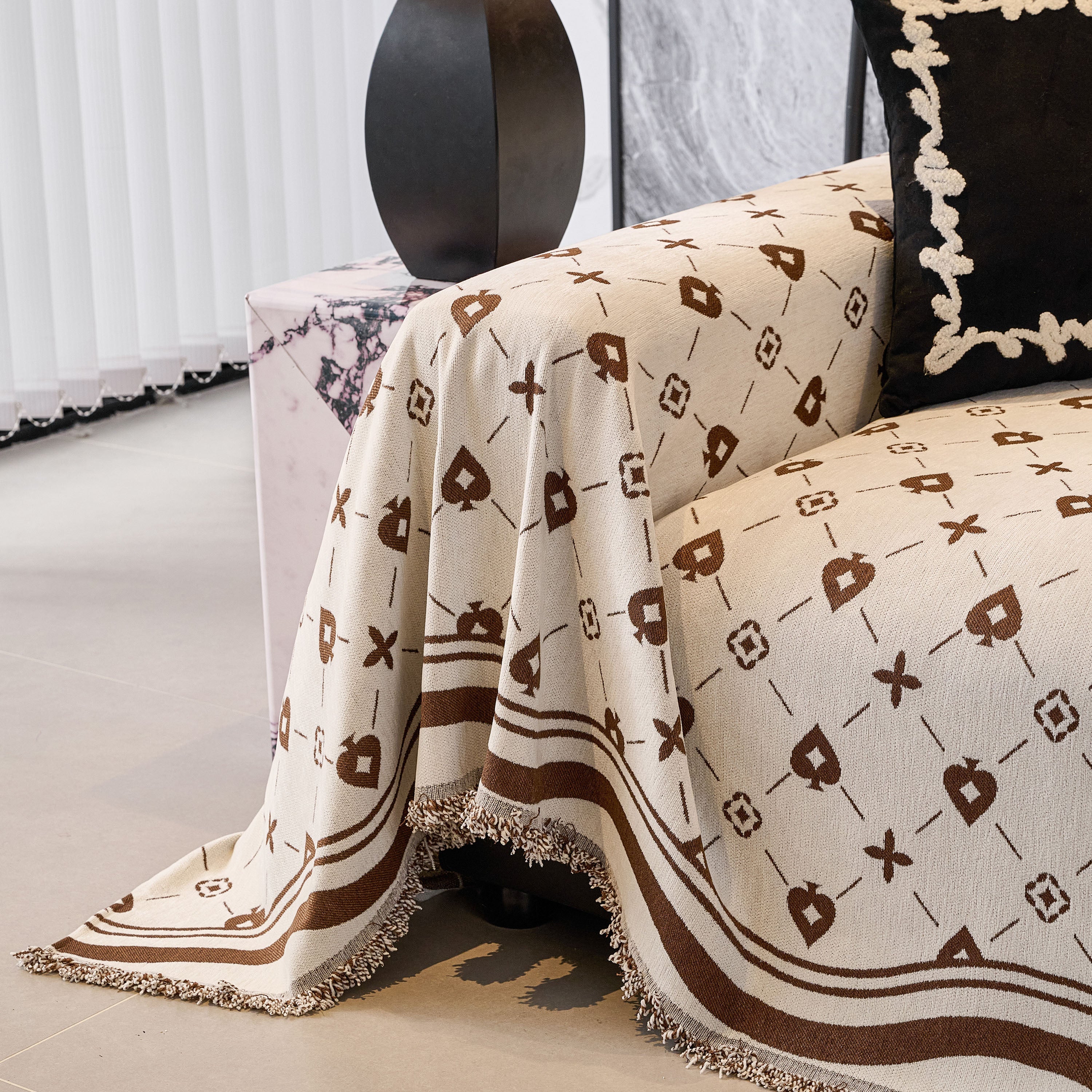 Chenille Jacquard Sofa Throw Cover Blanket, Luxury Thick Woven Couch Cover For Sofa