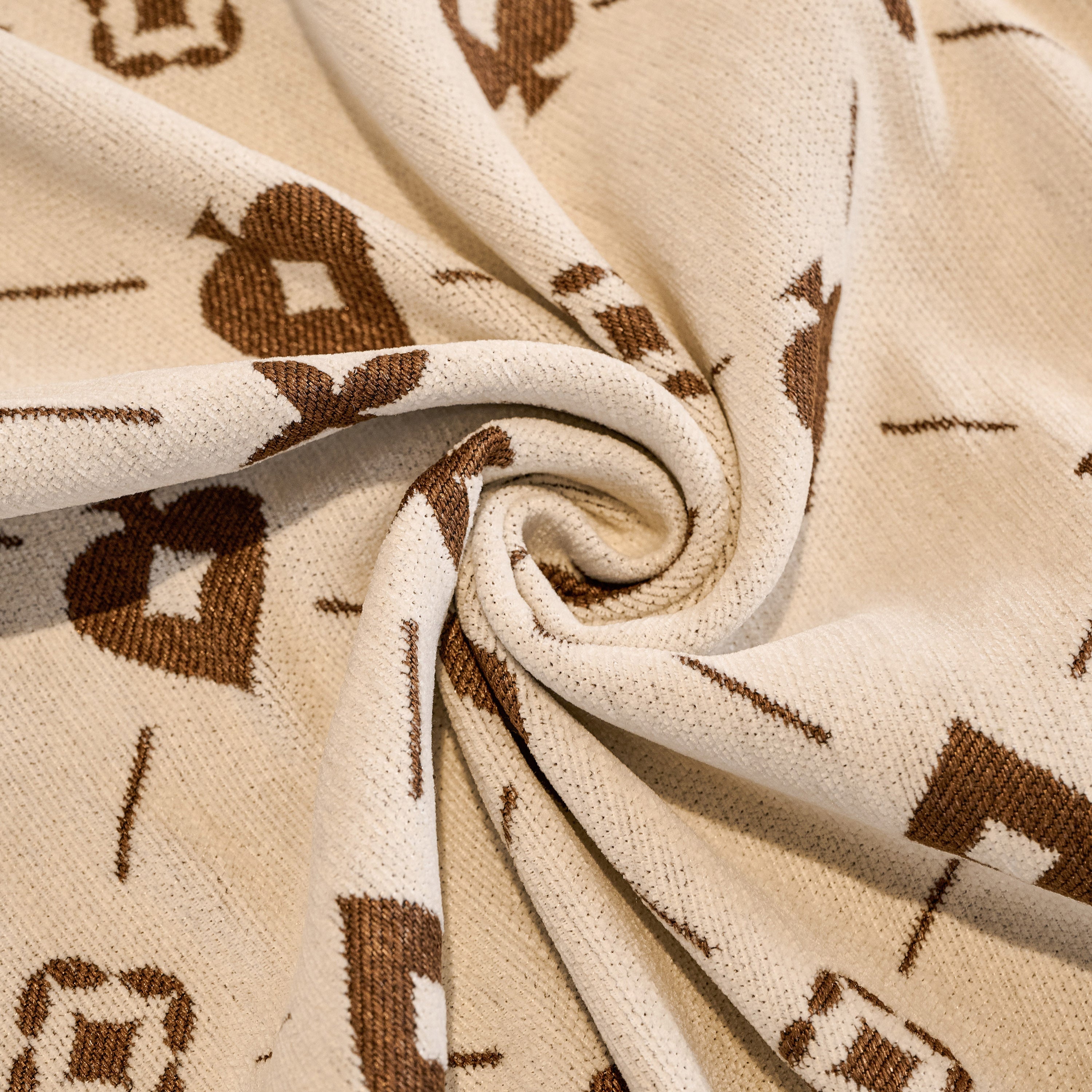 Chenille Jacquard Sofa Throw Cover Blanket, Luxury Thick Woven Couch Cover For Sofa