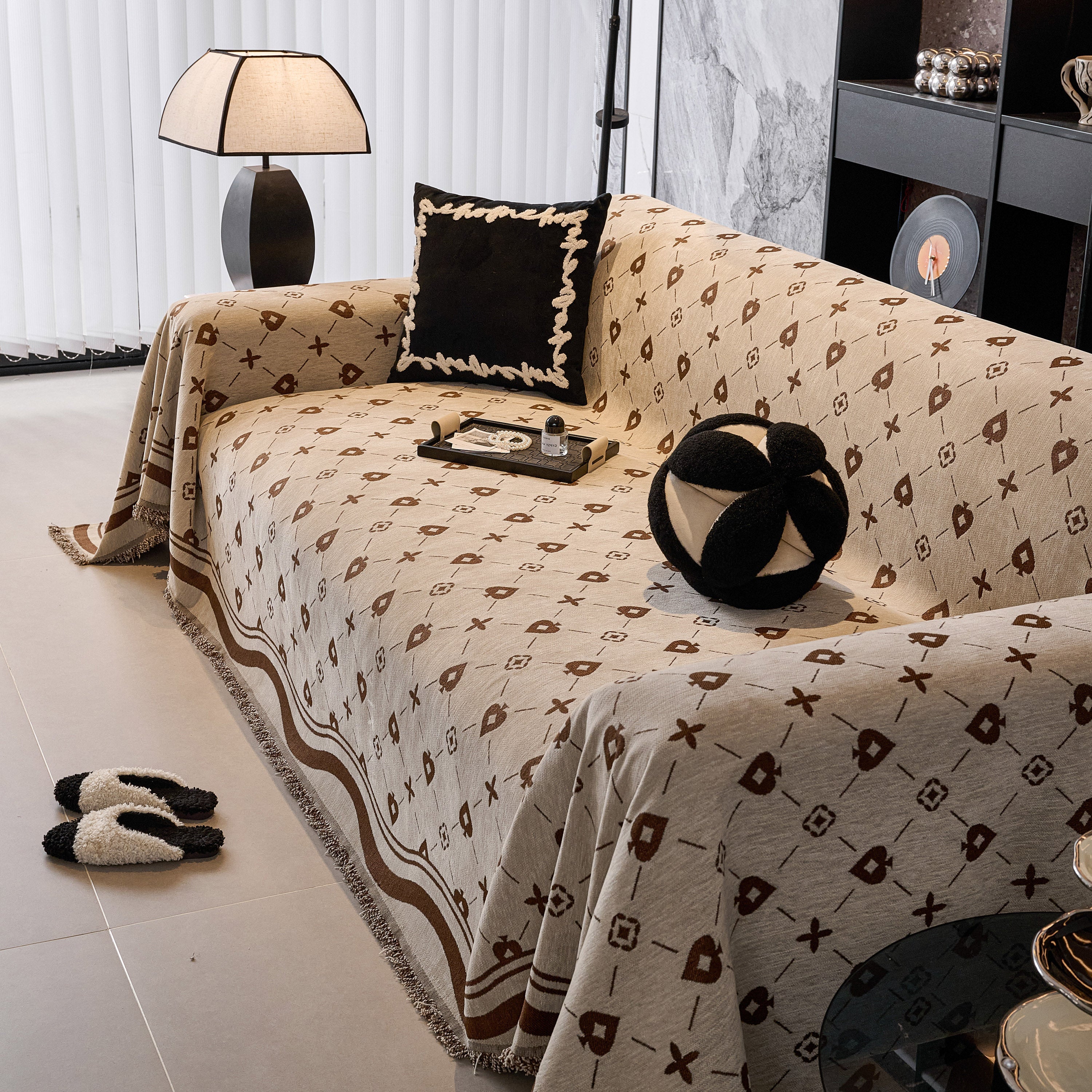 Chenille Jacquard Sofa Throw Cover Blanket, Luxury Thick Woven Couch Cover For Sofa