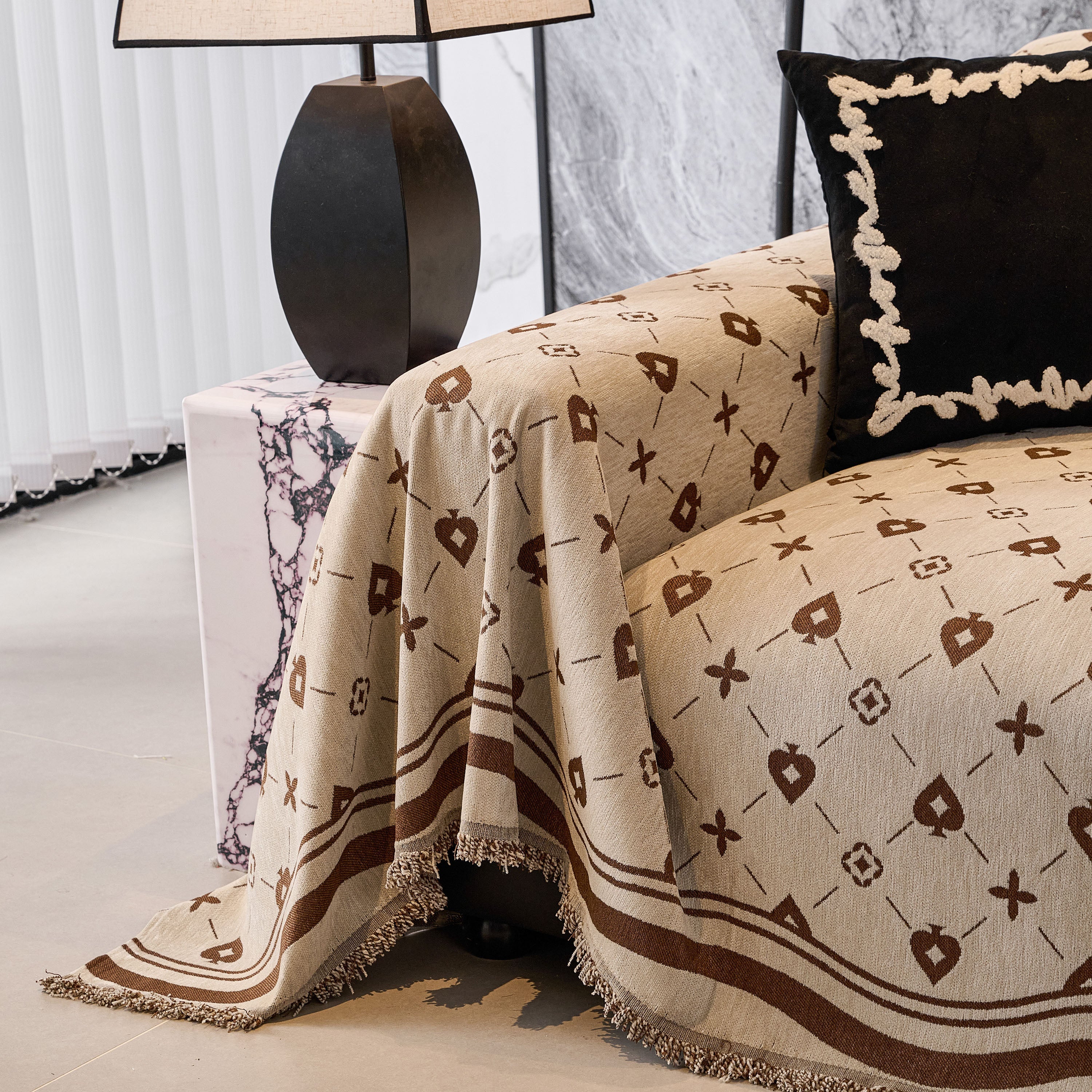 Chenille Jacquard Sofa Throw Cover Blanket, Luxury Thick Woven Couch Cover For Sofa
