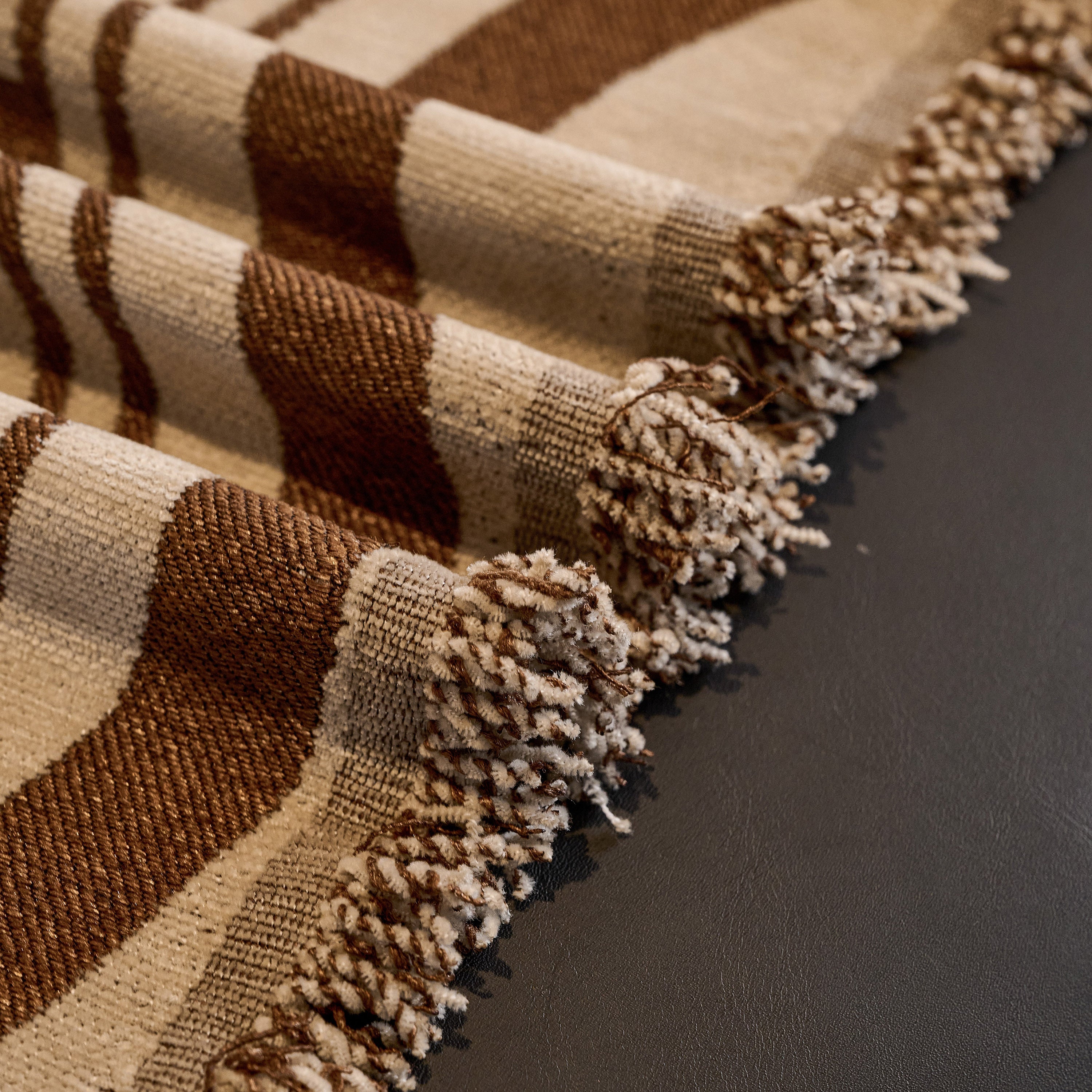 Chenille Jacquard Sofa Throw Cover Blanket, Luxury Thick Woven Couch Cover For Sofa