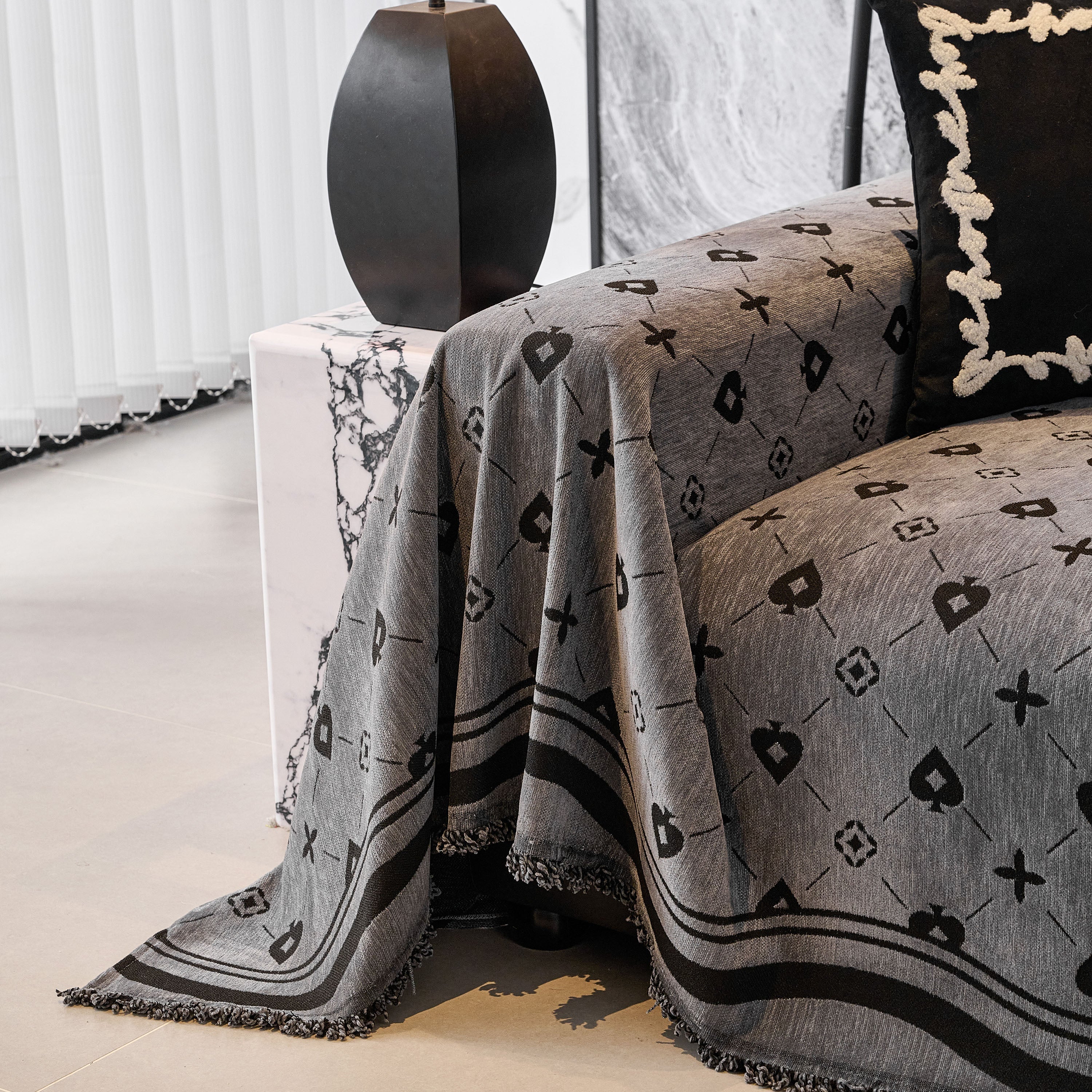 Chenille Jacquard Sofa Throw Cover Blanket, Luxury Thick Woven Couch Cover For Sofa