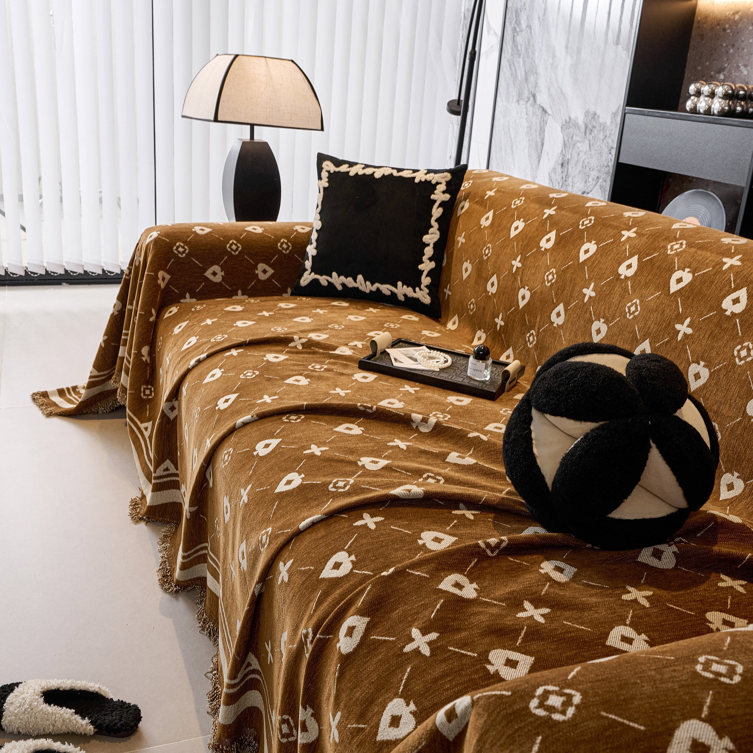 Chenille Jacquard Sofa Throw Cover Blanket, Luxury Thick Woven Couch Cover For Sofa