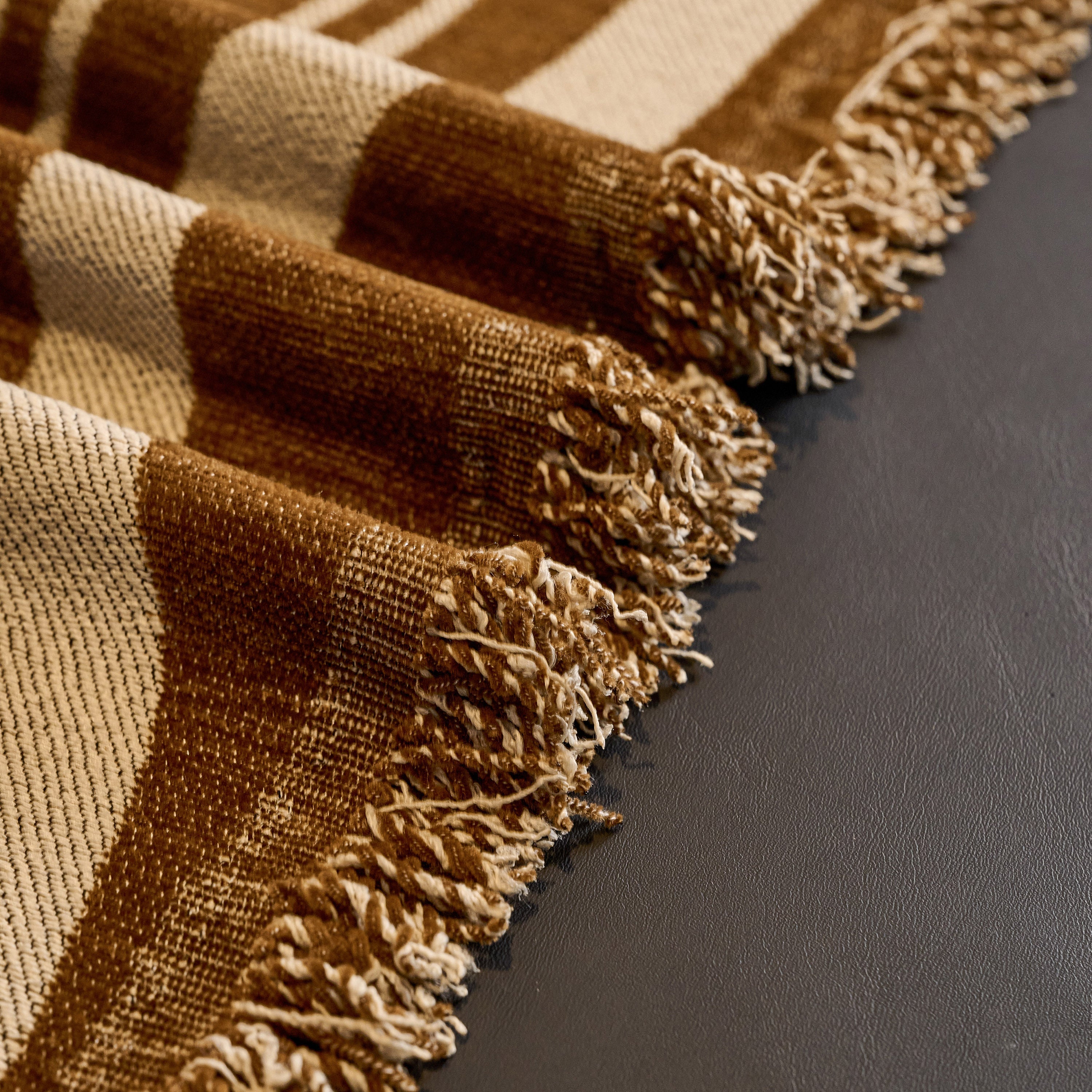 Chenille Jacquard Sofa Throw Cover Blanket, Luxury Thick Woven Couch Cover For Sofa