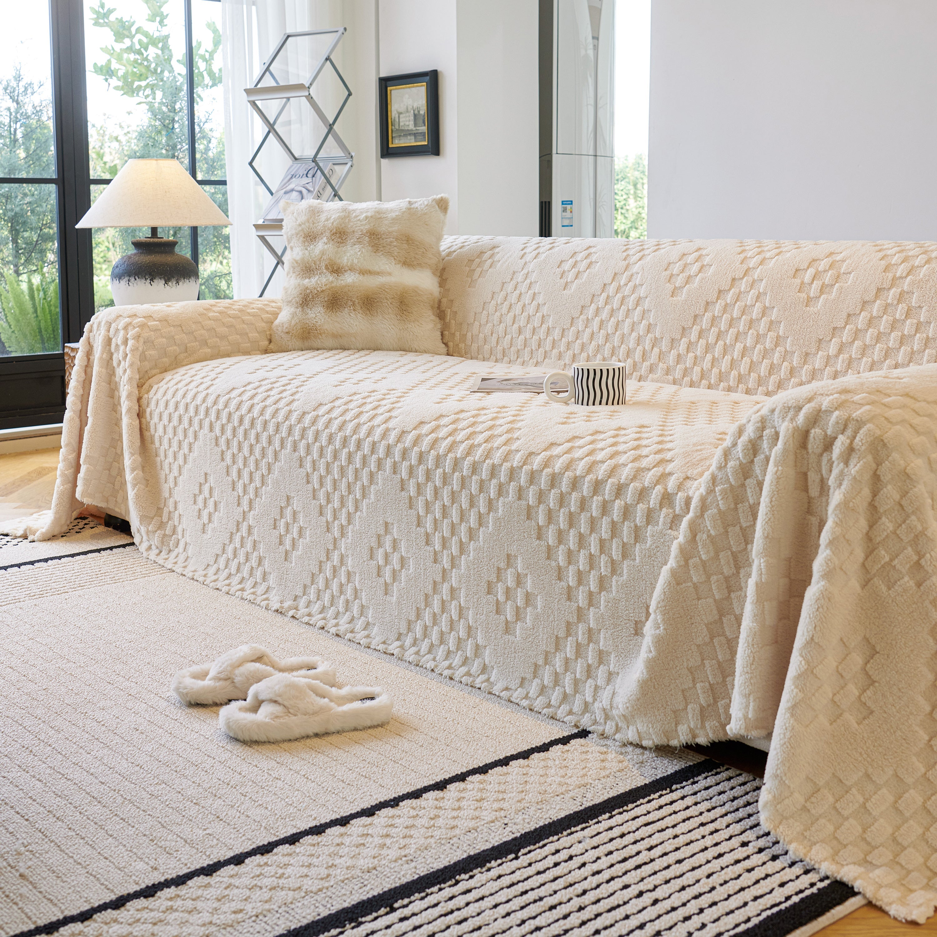 Thickened 3d Plush Premium Living Spaces Couch Covers Soft And Warm Couch Protector Blanket