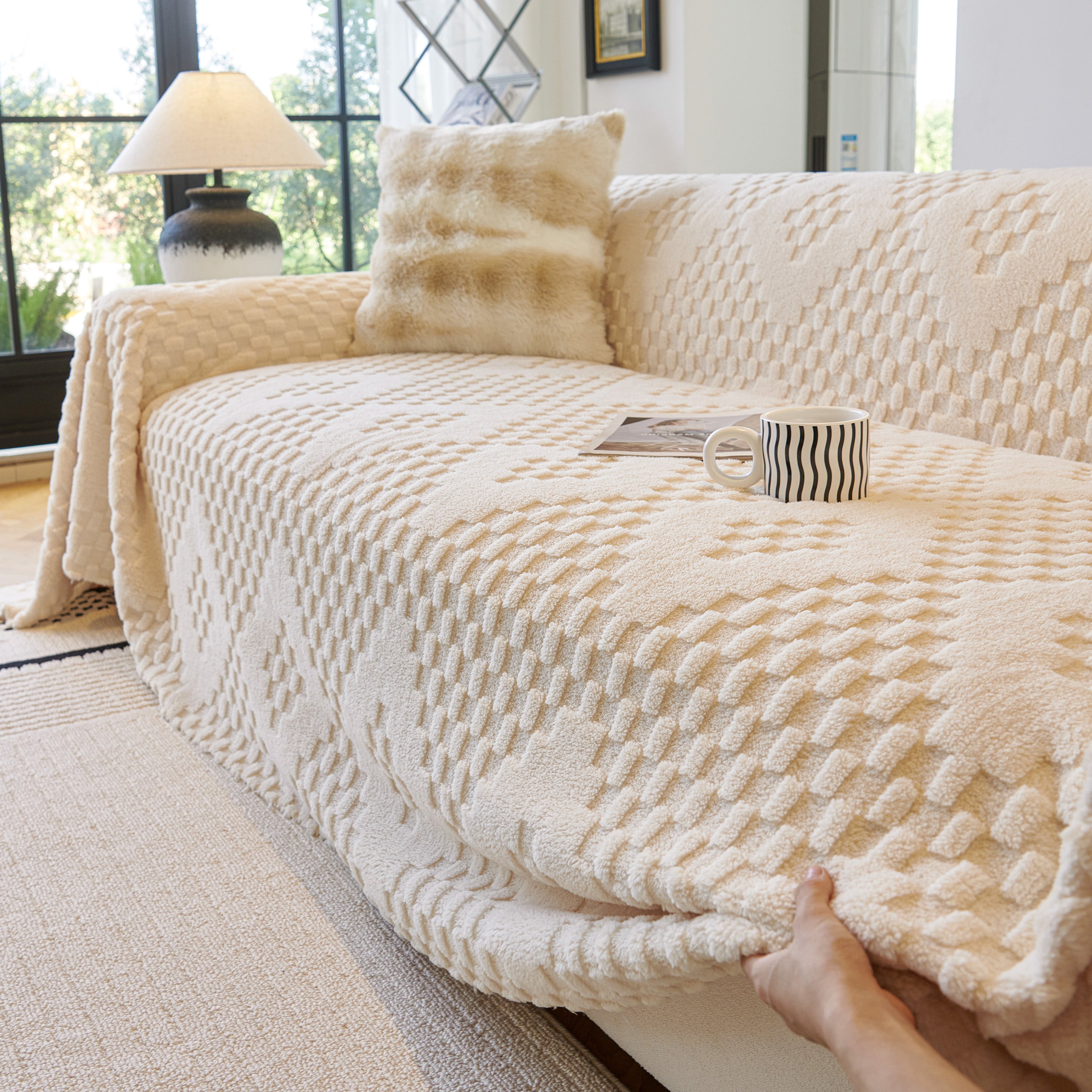 Thickened 3d Plush Premium Living Spaces Couch Covers Soft And Warm Couch Protector Blanket