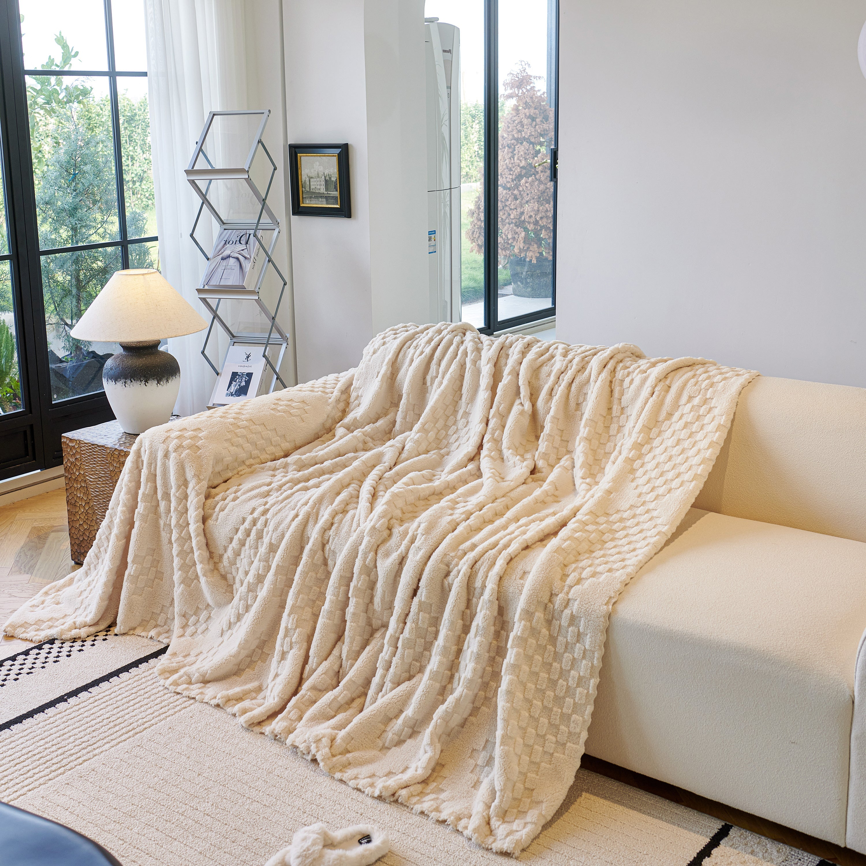 Thickened 3d Plush Premium Living Spaces Couch Covers Soft And Warm Couch Protector Blanket