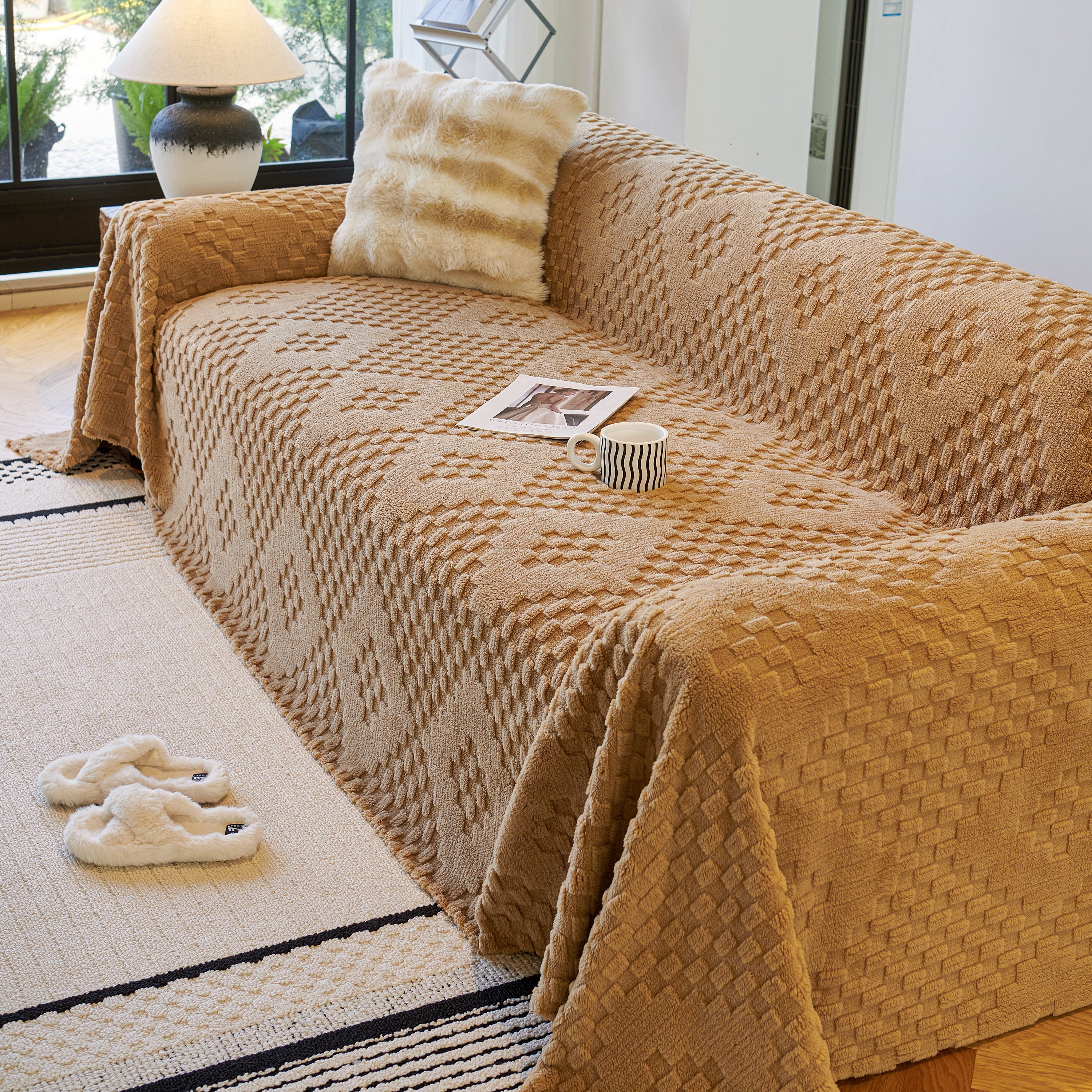 Thickened 3d Plush Premium Living Spaces Couch Covers Soft And Warm Couch Protector Blanket
