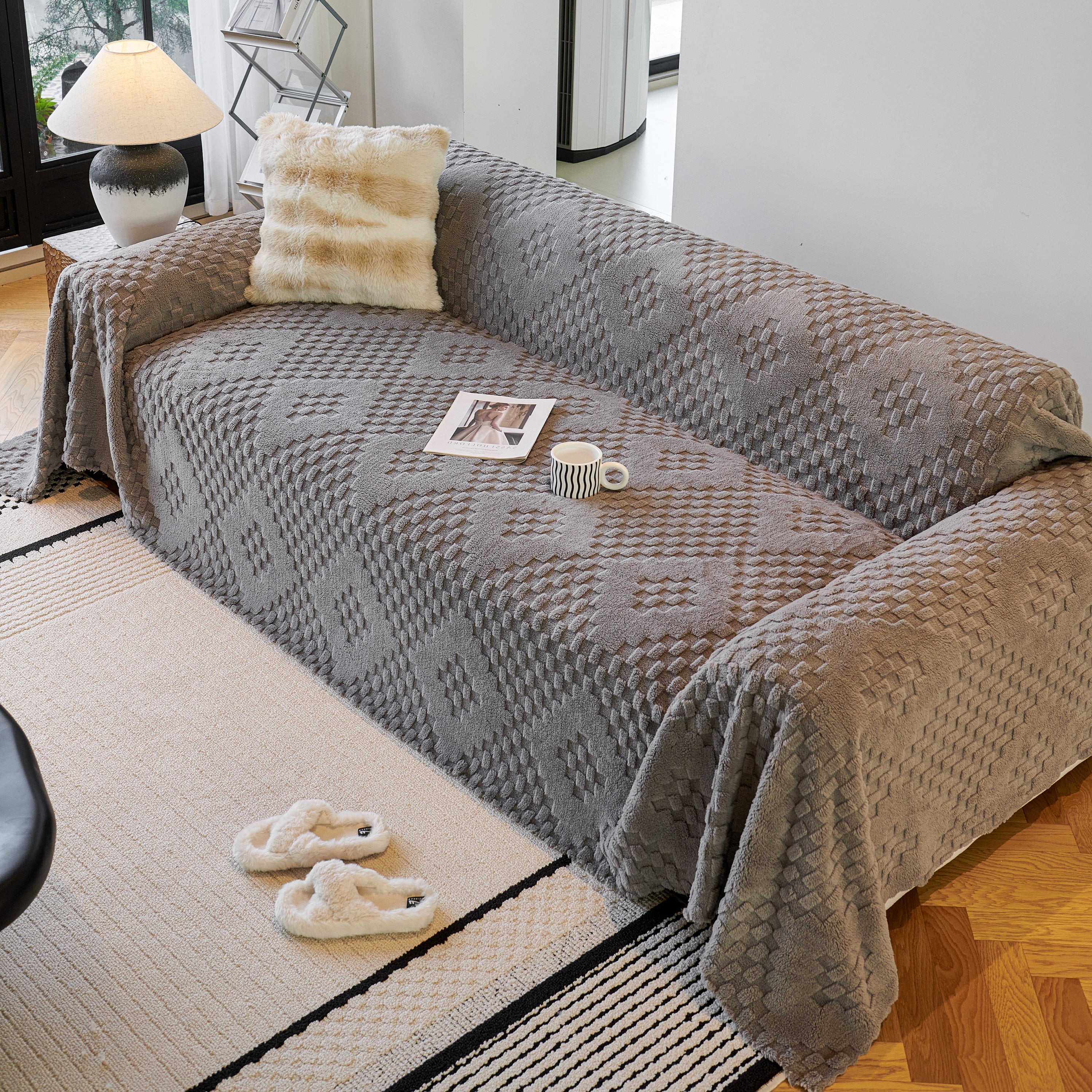 Thickened 3d Plush Premium Living Spaces Couch Covers Soft And Warm Couch Protector Blanket