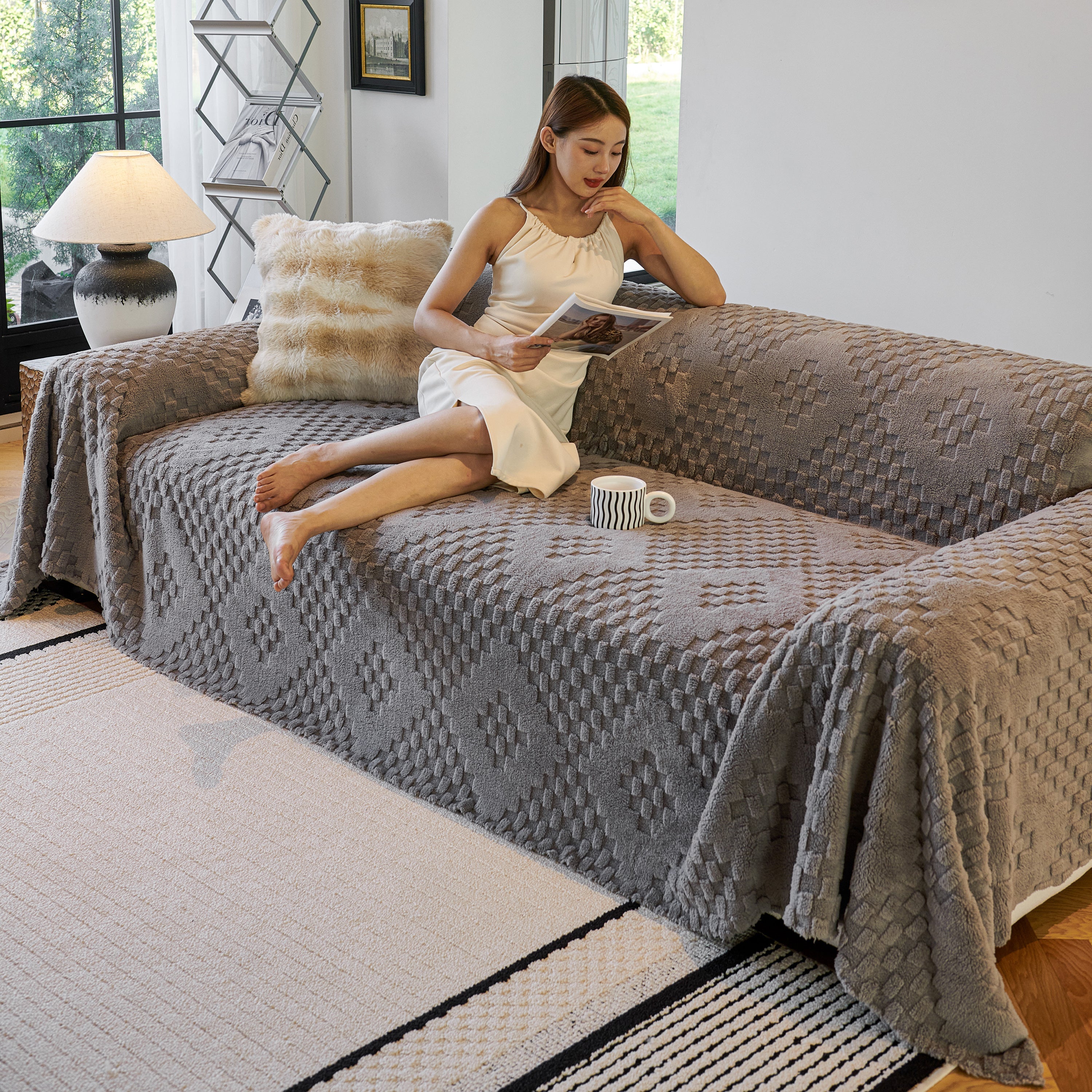 Thickened 3d Plush Premium Living Spaces Couch Covers Soft And Warm Couch Protector Blanket