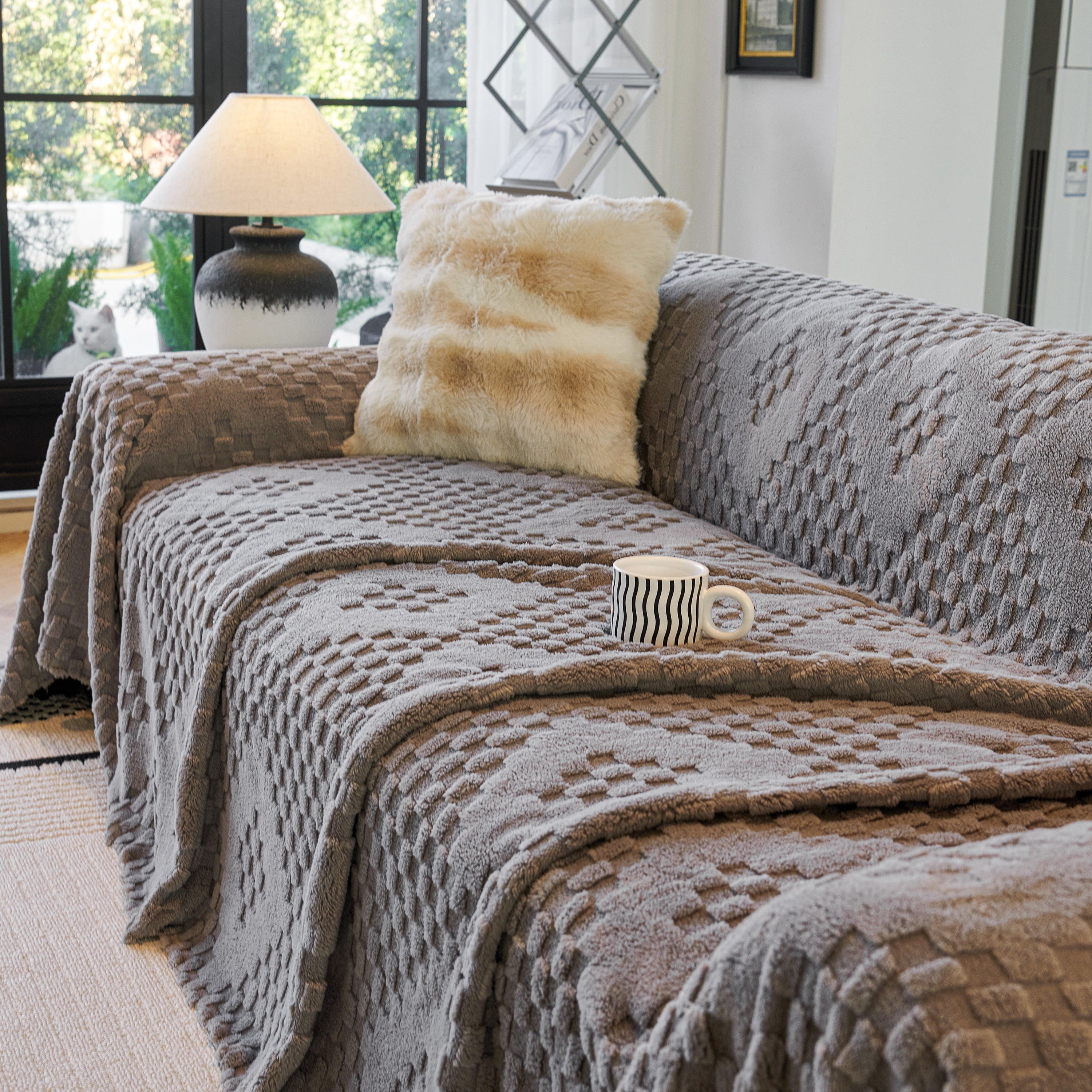 Thickened 3d Plush Premium Living Spaces Couch Covers Soft And Warm Couch Protector Blanket