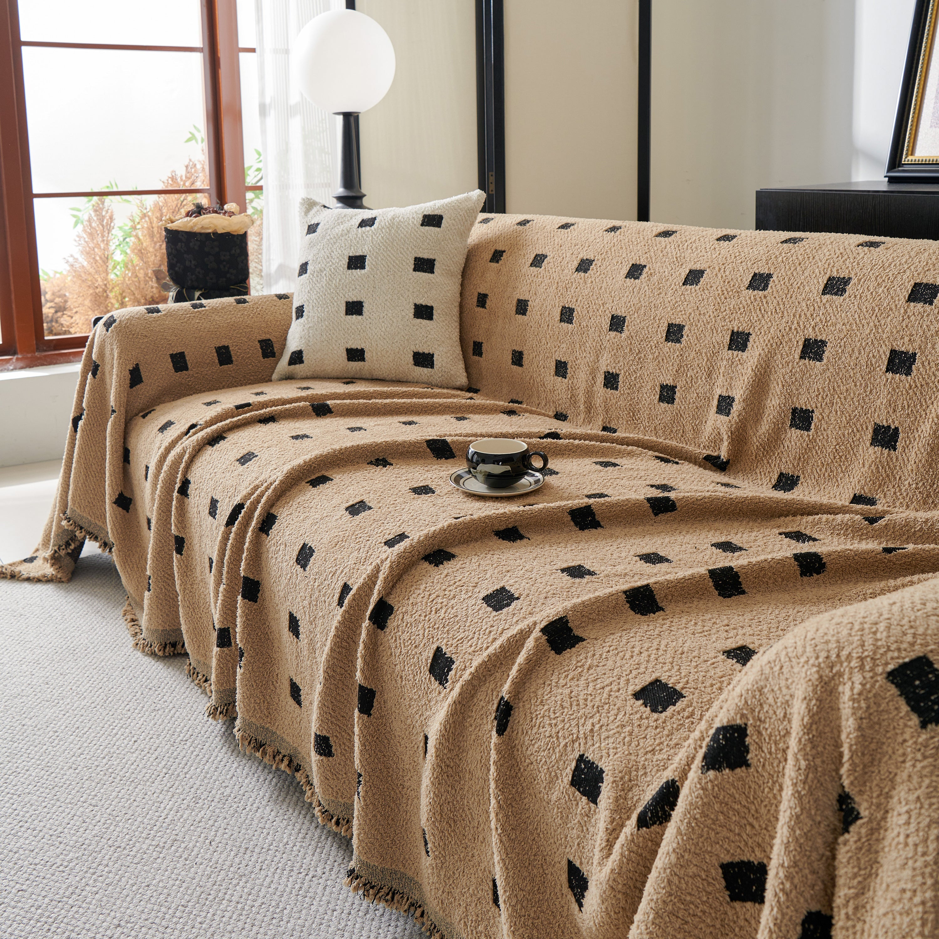 Sofa Throw Blanket With Woven Geometric Pattern & Tassels, Soft & Thick Couch Cover