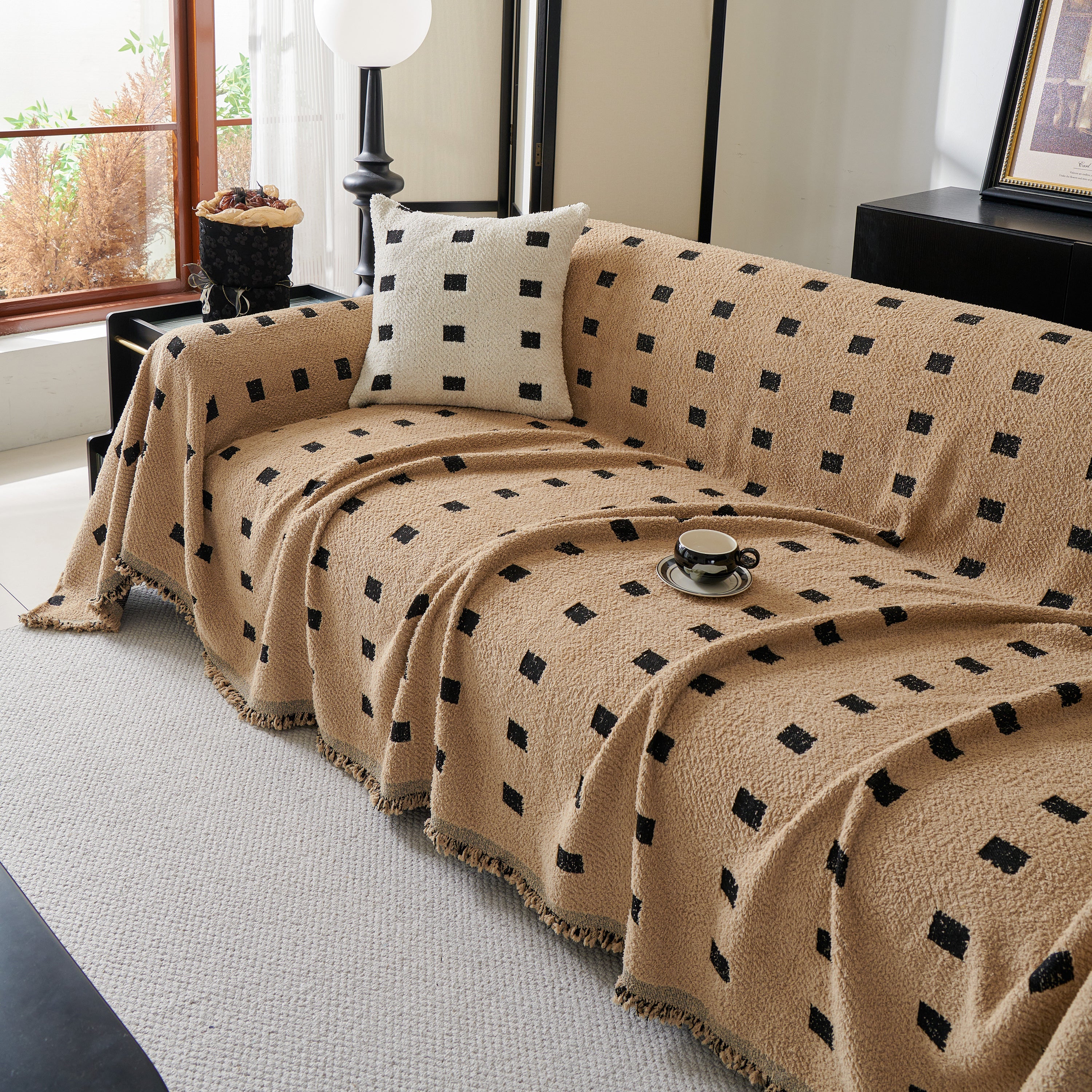 Sofa Throw Blanket With Woven Geometric Pattern & Tassels, Soft & Thick Couch Cover