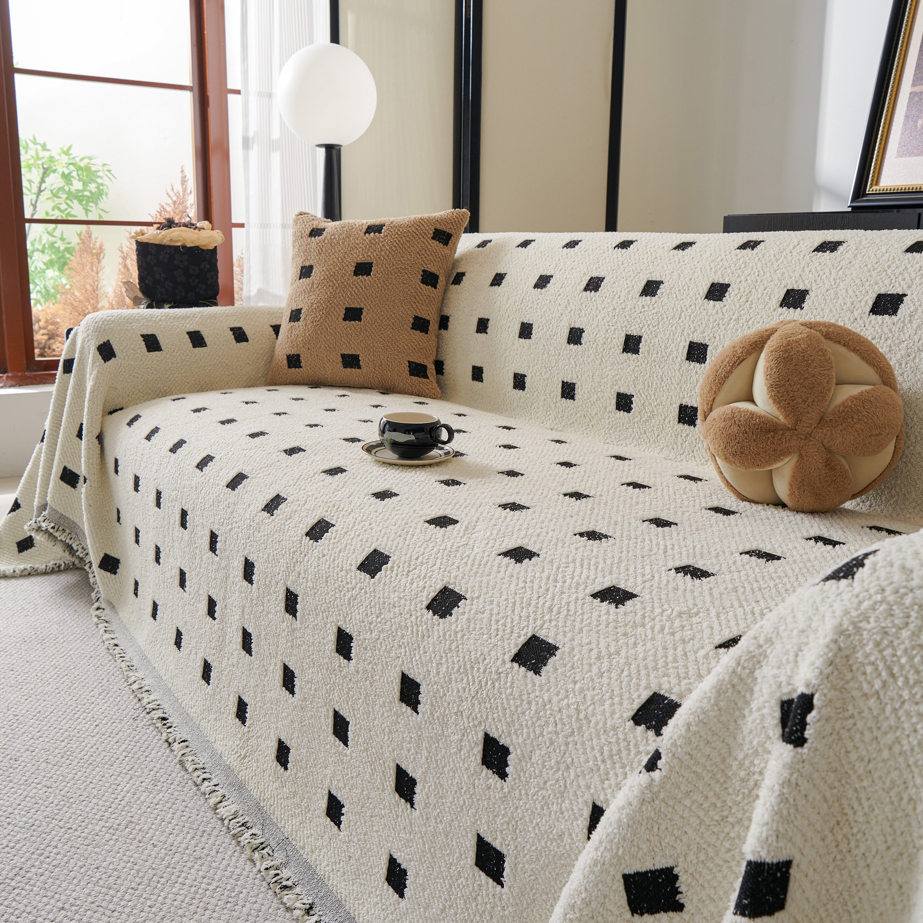 Sofa Throw Blanket With Woven Geometric Pattern & Tassels, Soft & Thick Couch Cover