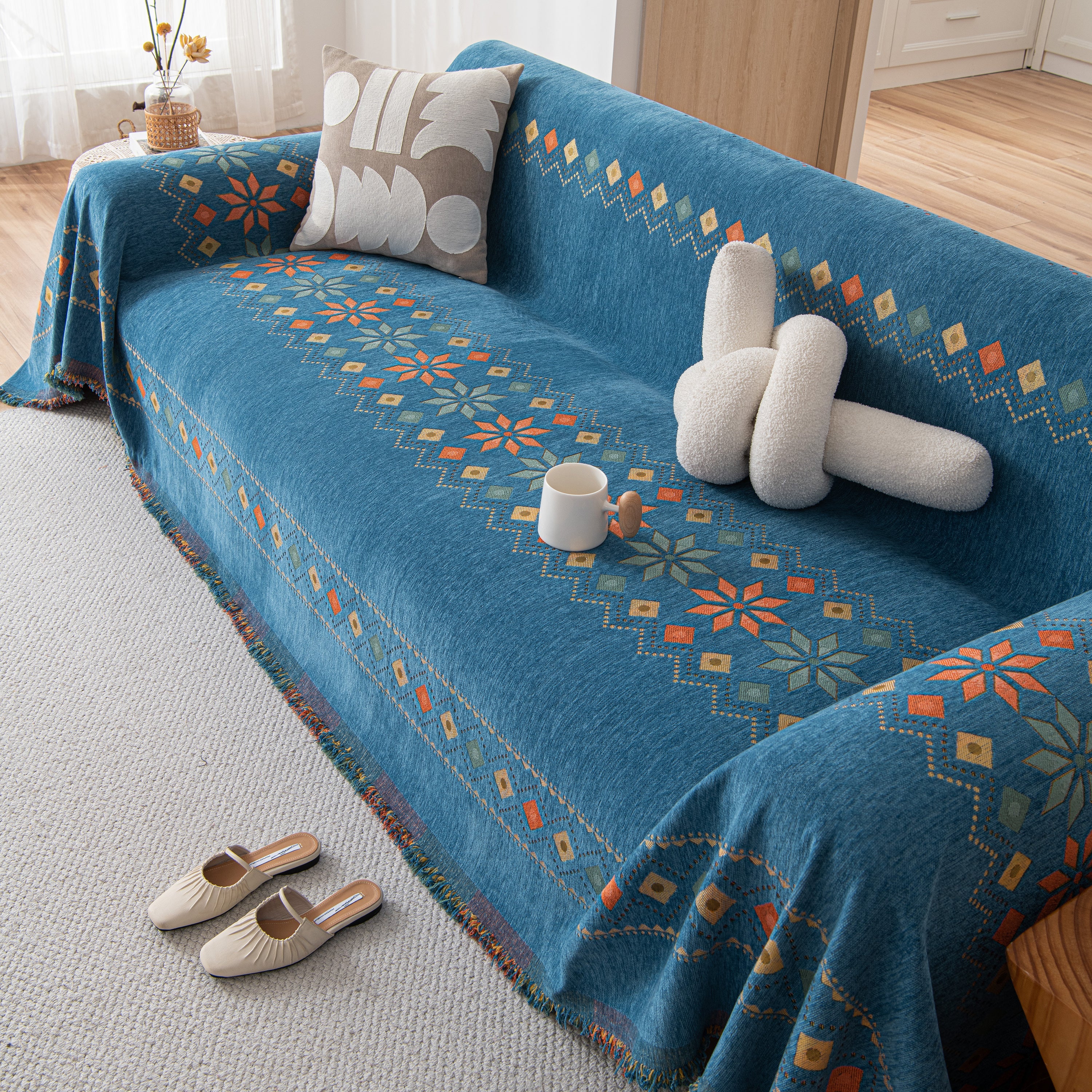 Bohemian Geometric Sofa Throw Cover, Cozy & Protective Ethnic-inspired Couch Cover