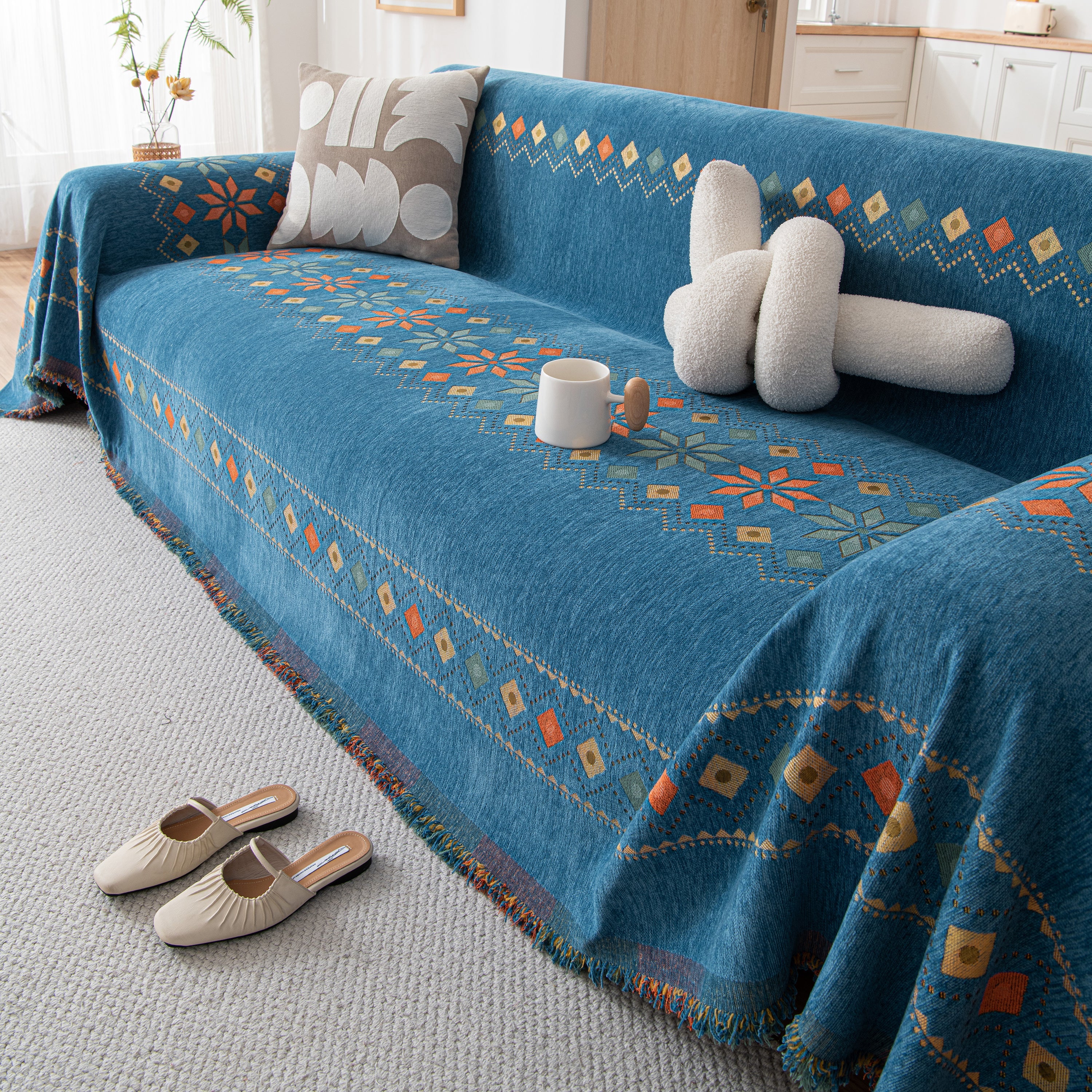 Bohemian Geometric Sofa Throw Cover, Cozy & Protective Ethnic-inspired Couch Cover