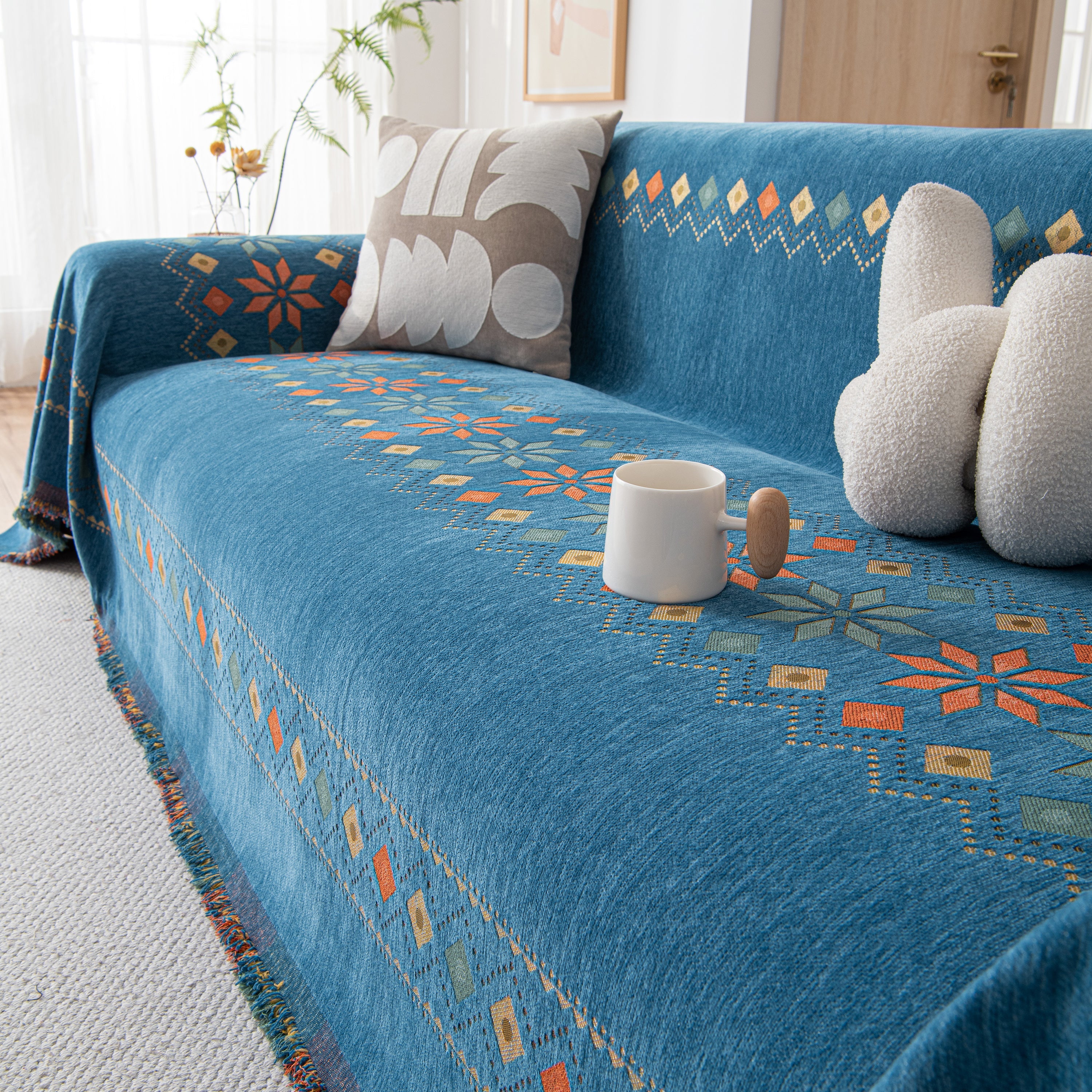 Bohemian Geometric Sofa Throw Cover, Cozy & Protective Ethnic-inspired Couch Cover
