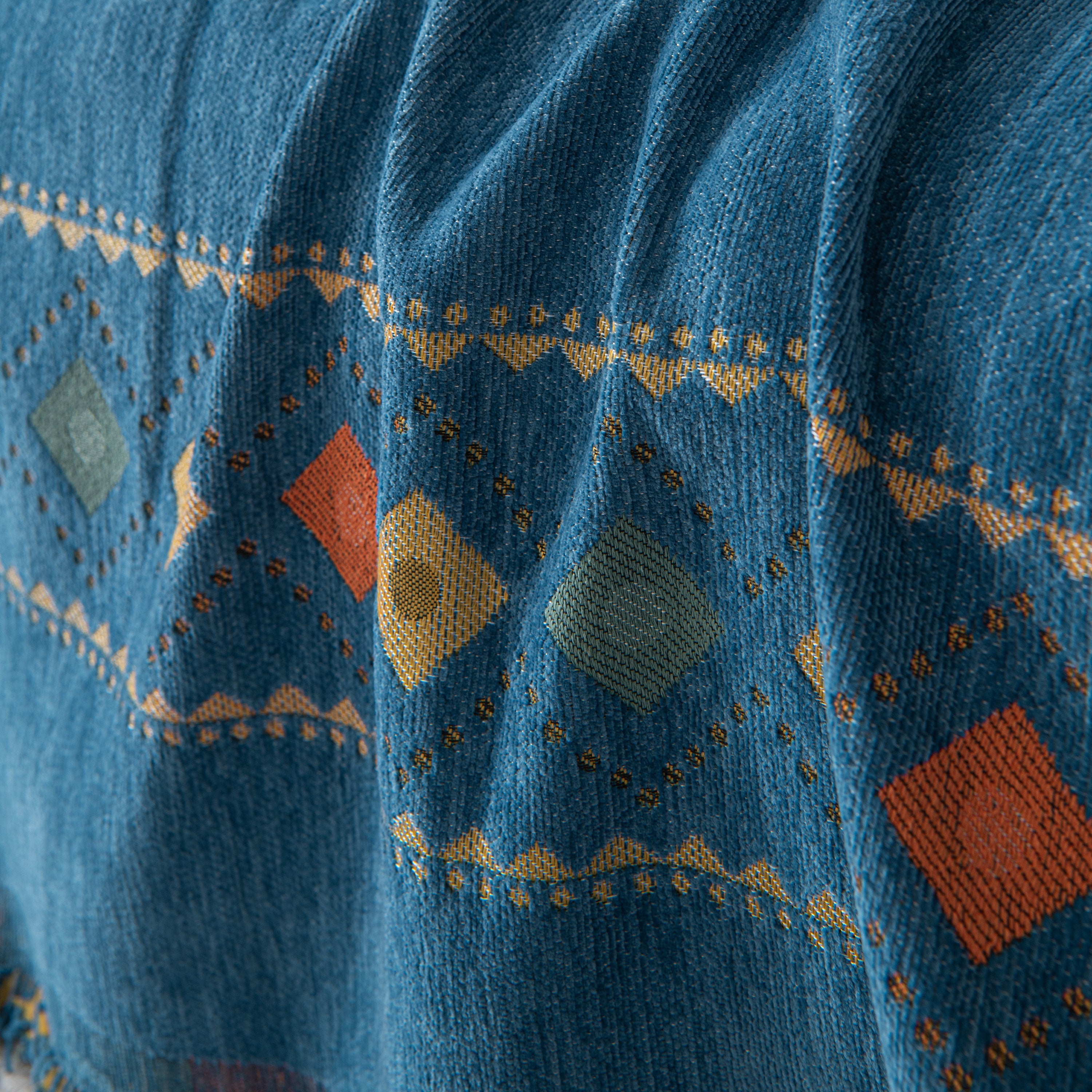Bohemian Geometric Sofa Throw Cover, Cozy & Protective Ethnic-inspired Couch Cover