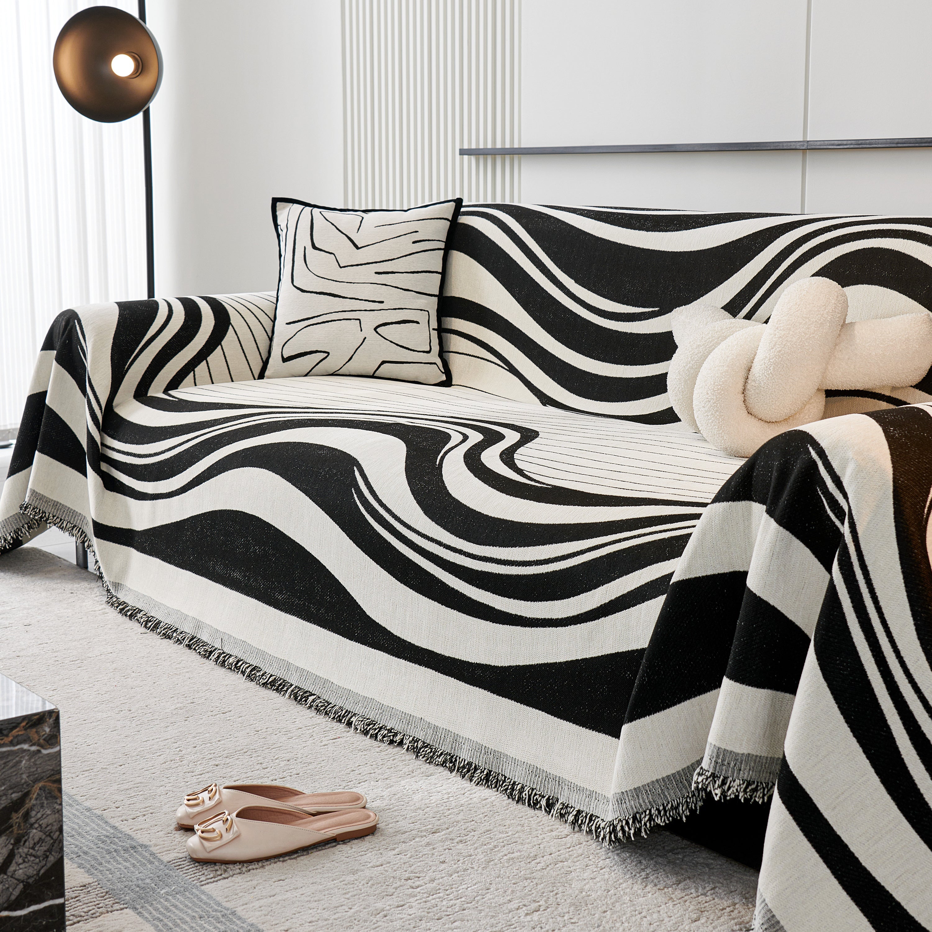 Soft Cozy Curved Throw Blankets For Couch, Sofa, Bed, Travel, Decorative Blankets For Women, Men, Kids Gift