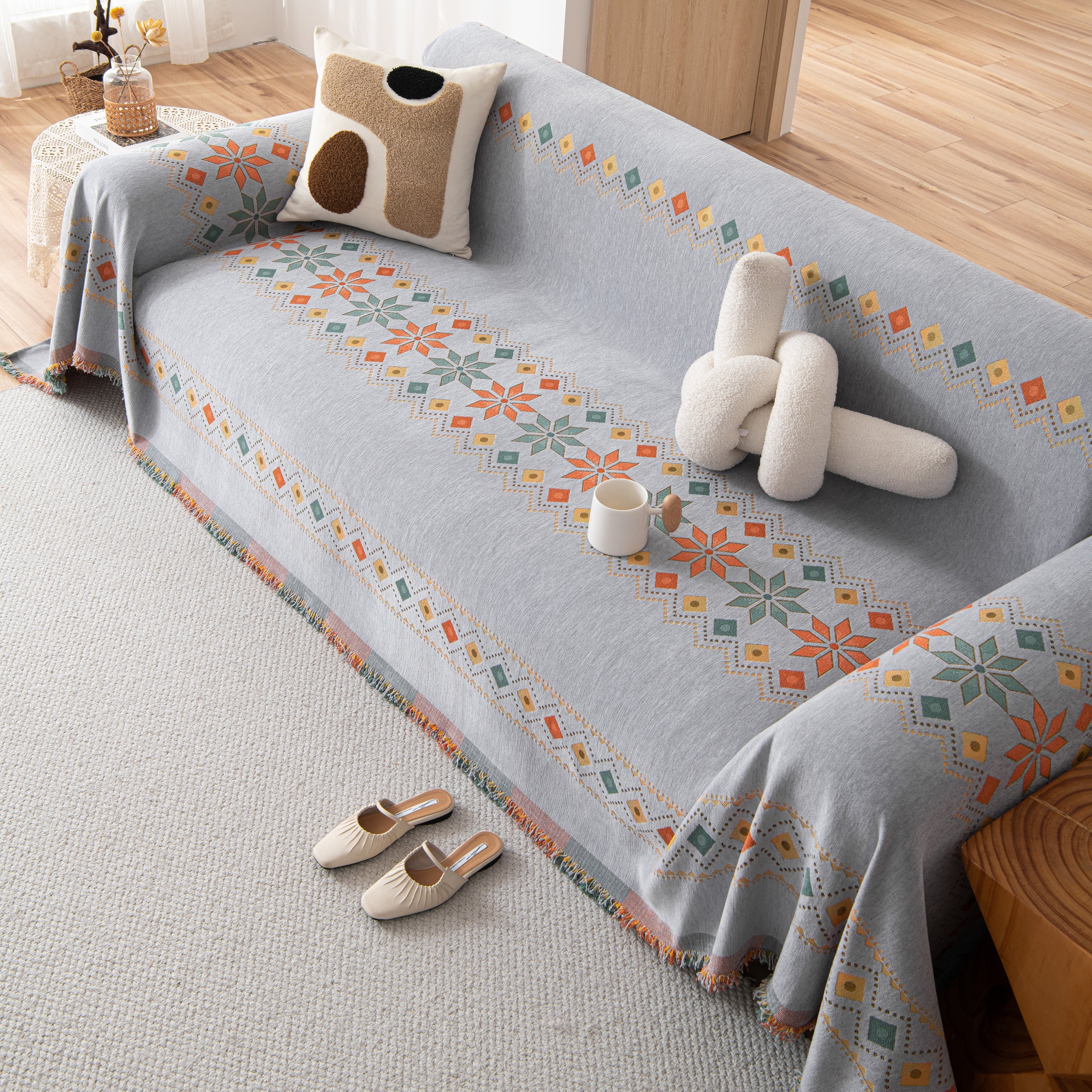 Bohemian Geometric Sofa Throw Cover, Cozy & Protective Ethnic-inspired Couch Cover