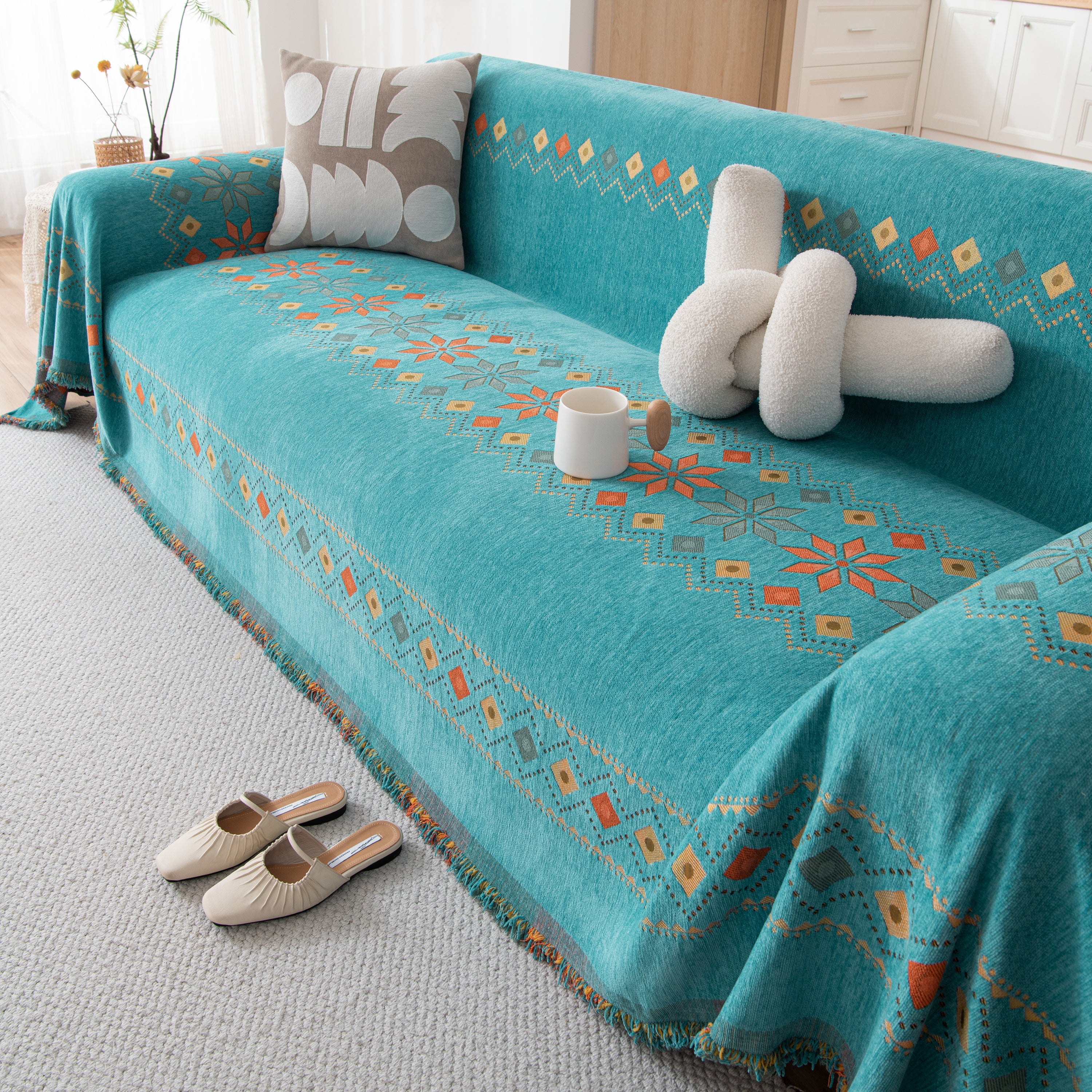 Bohemian Geometric Sofa Throw Cover, Cozy & Protective Ethnic-inspired Couch Cover