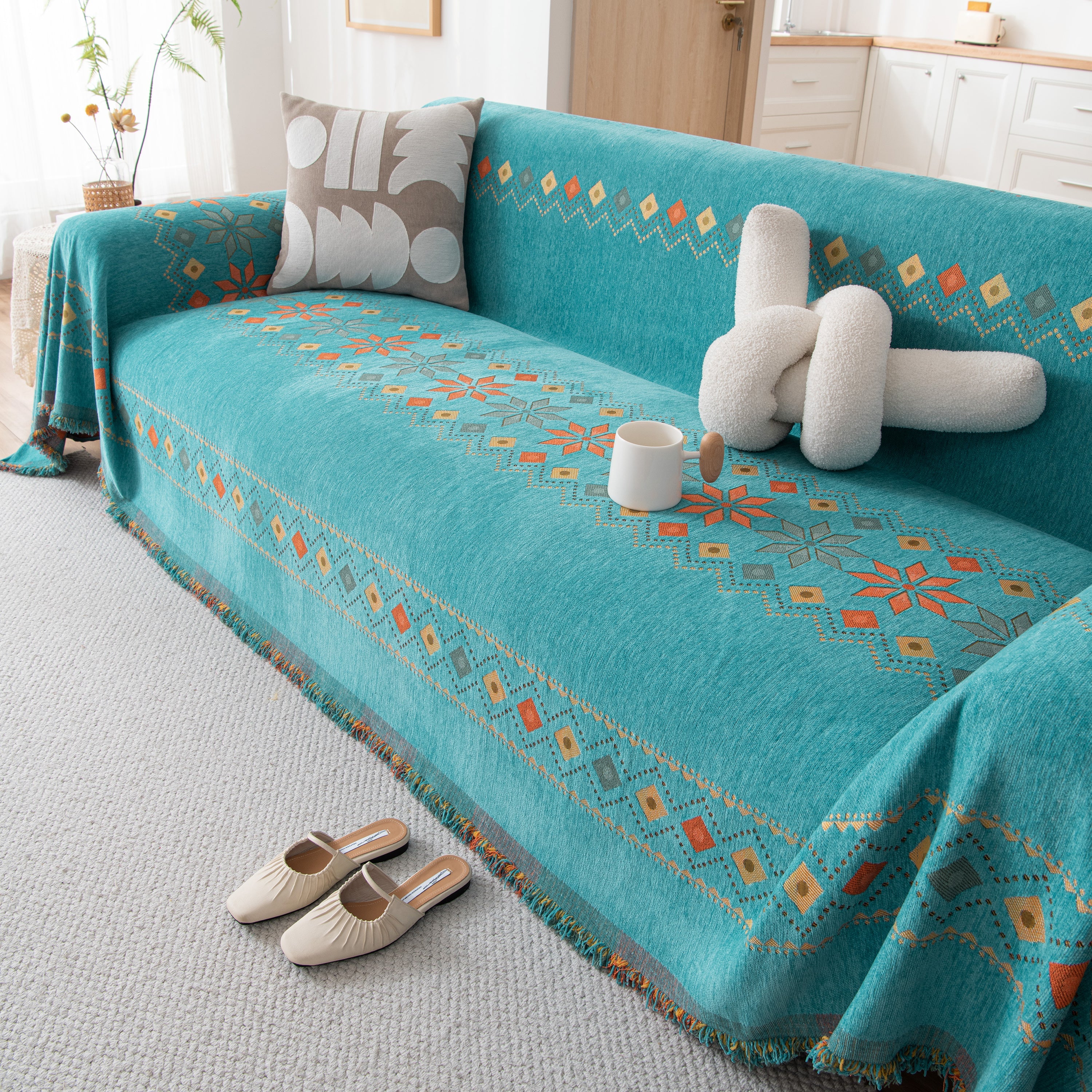 Bohemian Geometric Sofa Throw Cover, Cozy & Protective Ethnic-inspired Couch Cover