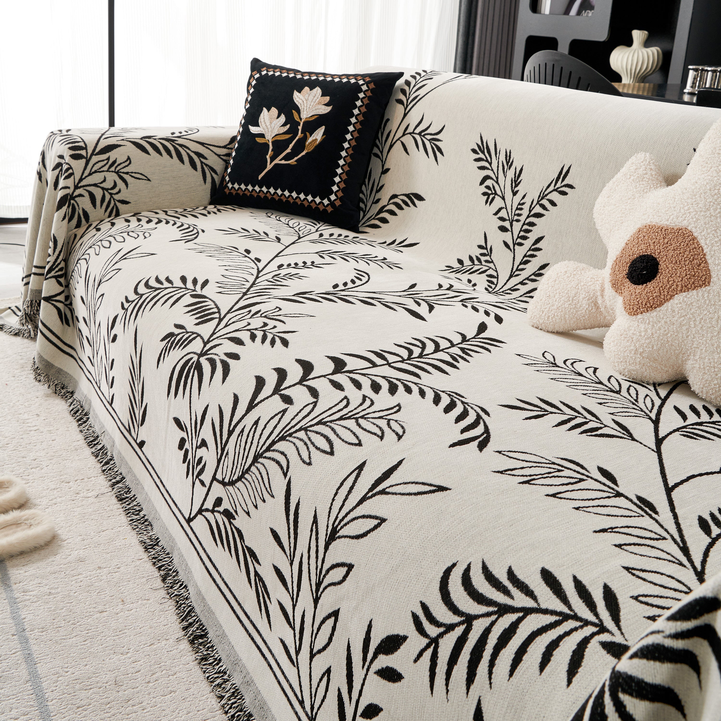 Modern Minimalist Chenille Willow Leaf Pattern Couch Cover Blanket, Luxurious Blankets For The Sofa