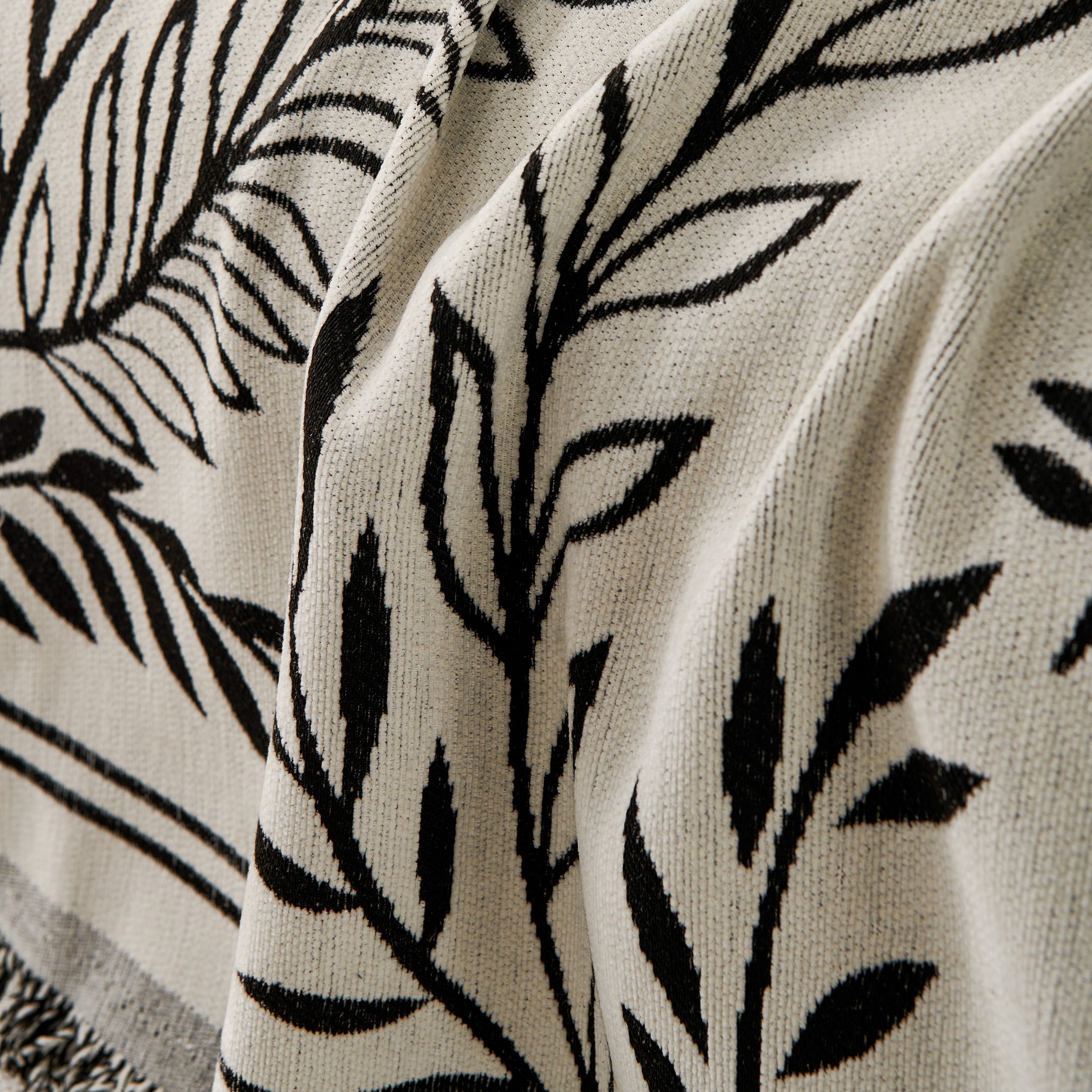 Modern Minimalist Chenille Willow Leaf Pattern Couch Cover Blanket, Luxurious Blankets For The Sofa